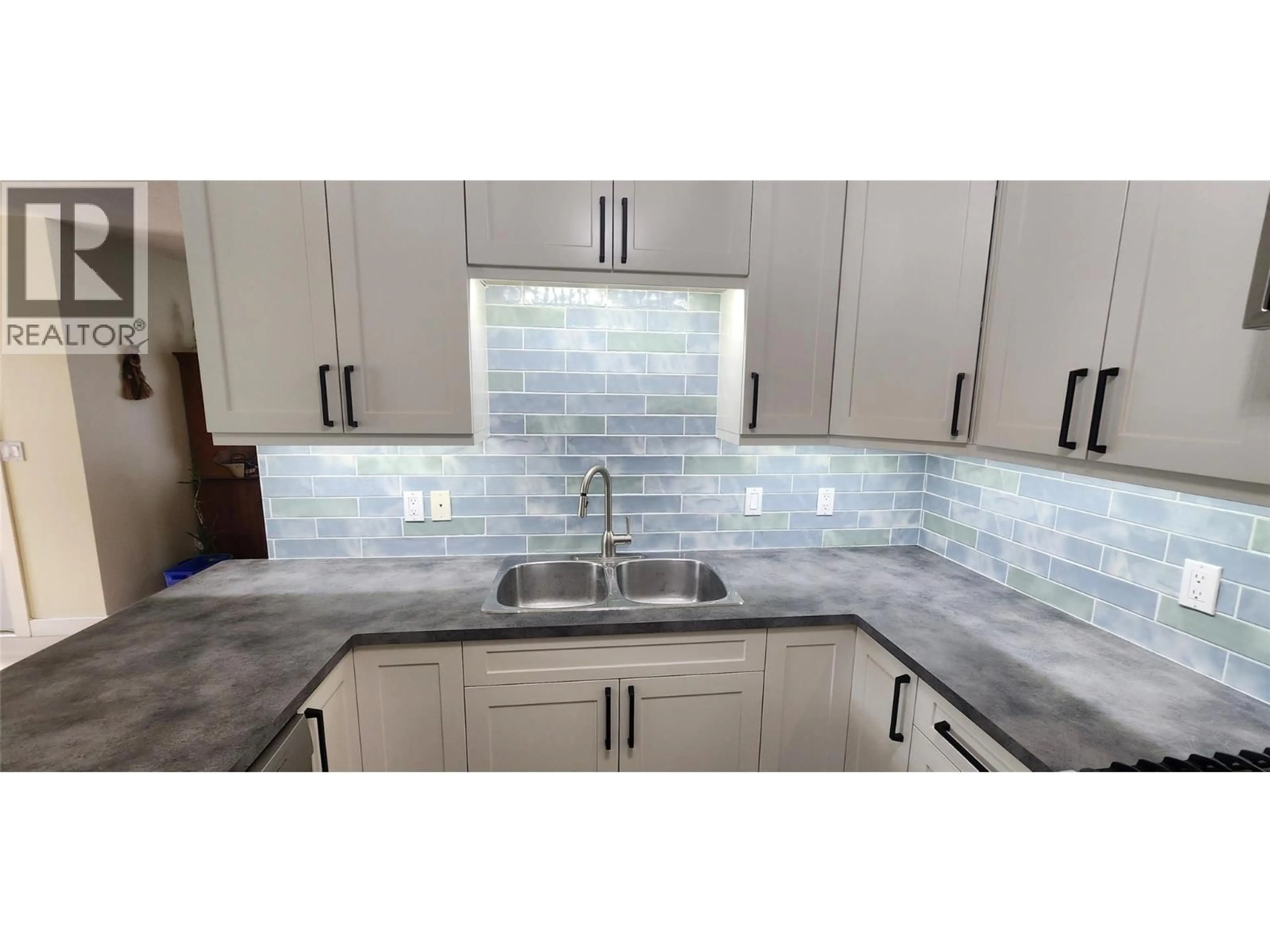 Unknown for 7766 18TH STREET, Grand Forks British Columbia V0H1H2