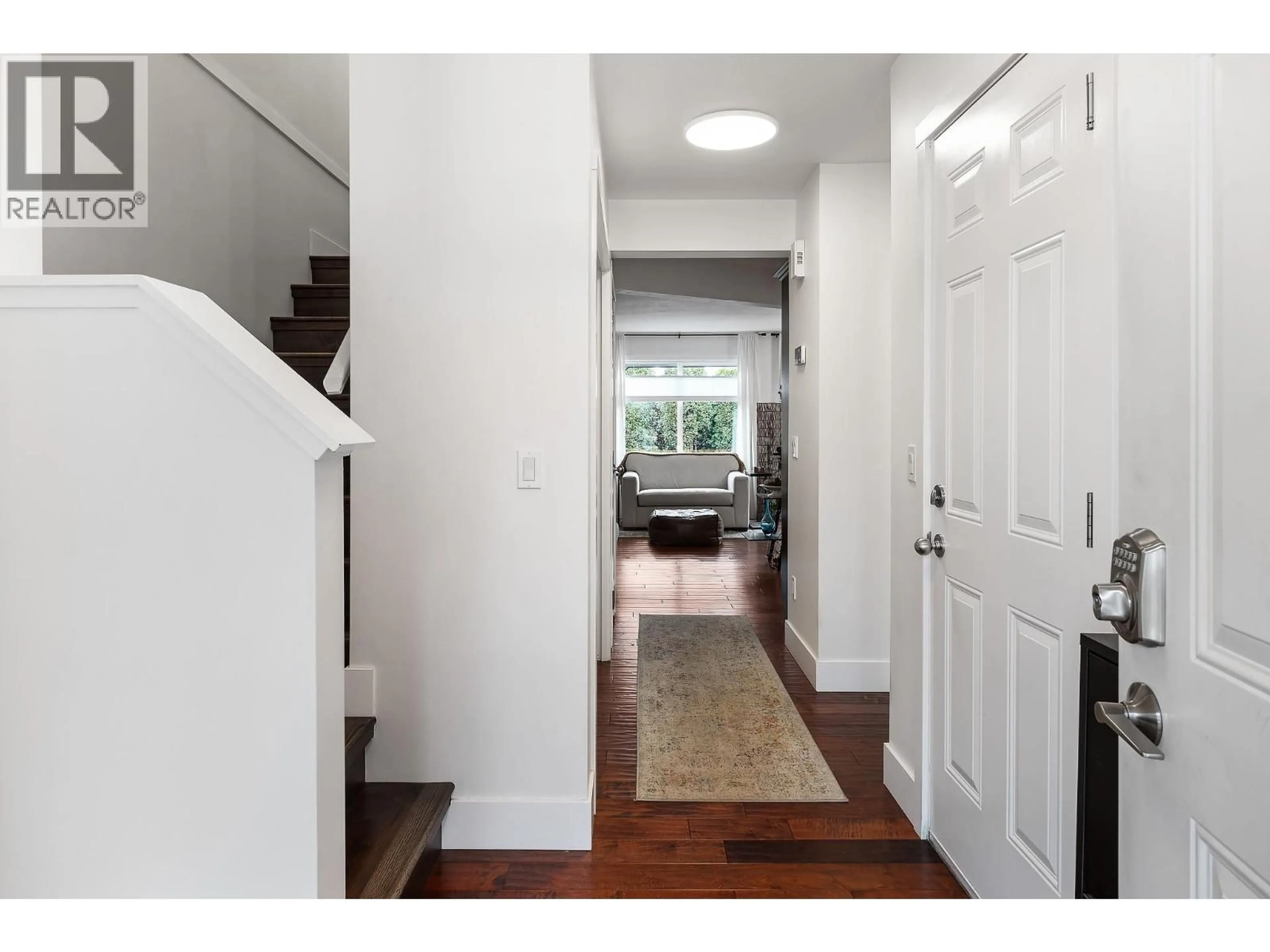 Indoor entryway for 139 - 914 CRAIG ROAD, Kelowna British Columbia V1X7Z7