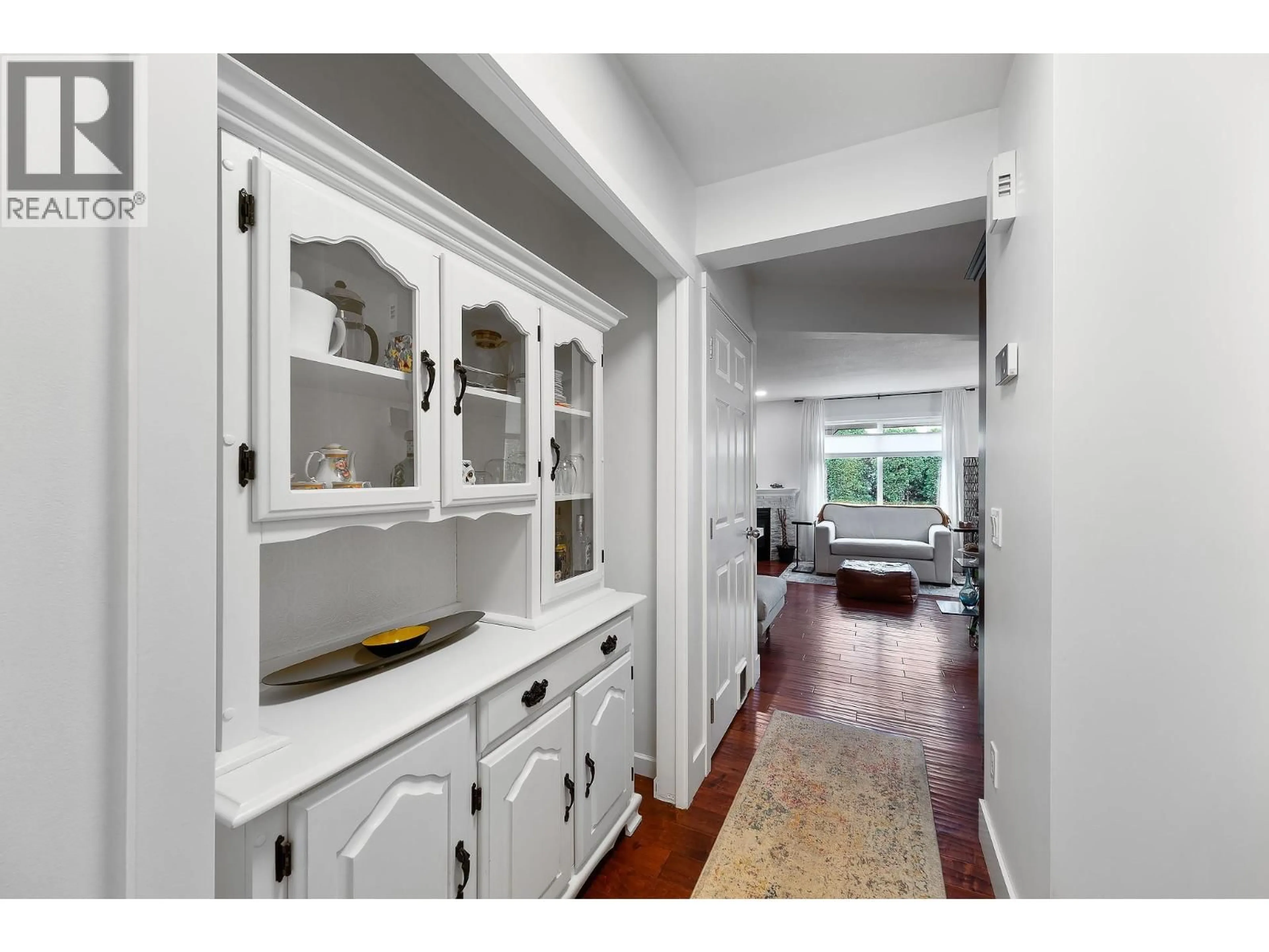 Open concept kitchen, unknown for 139 - 914 CRAIG ROAD, Kelowna British Columbia V1X7Z7