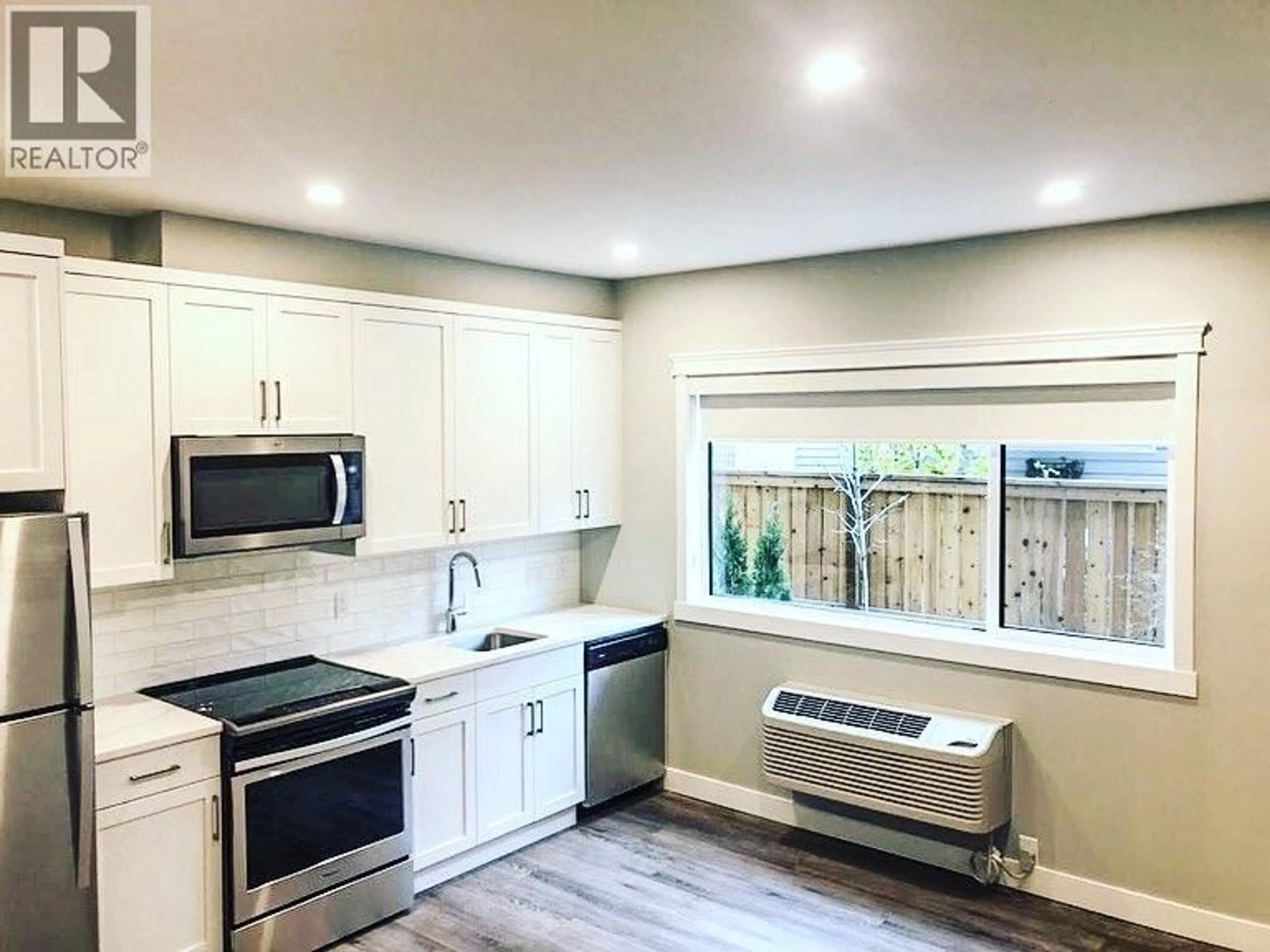 Open concept kitchen, unknown for 24 - 4602 20 STREET, Vernon British Columbia V1T4E5