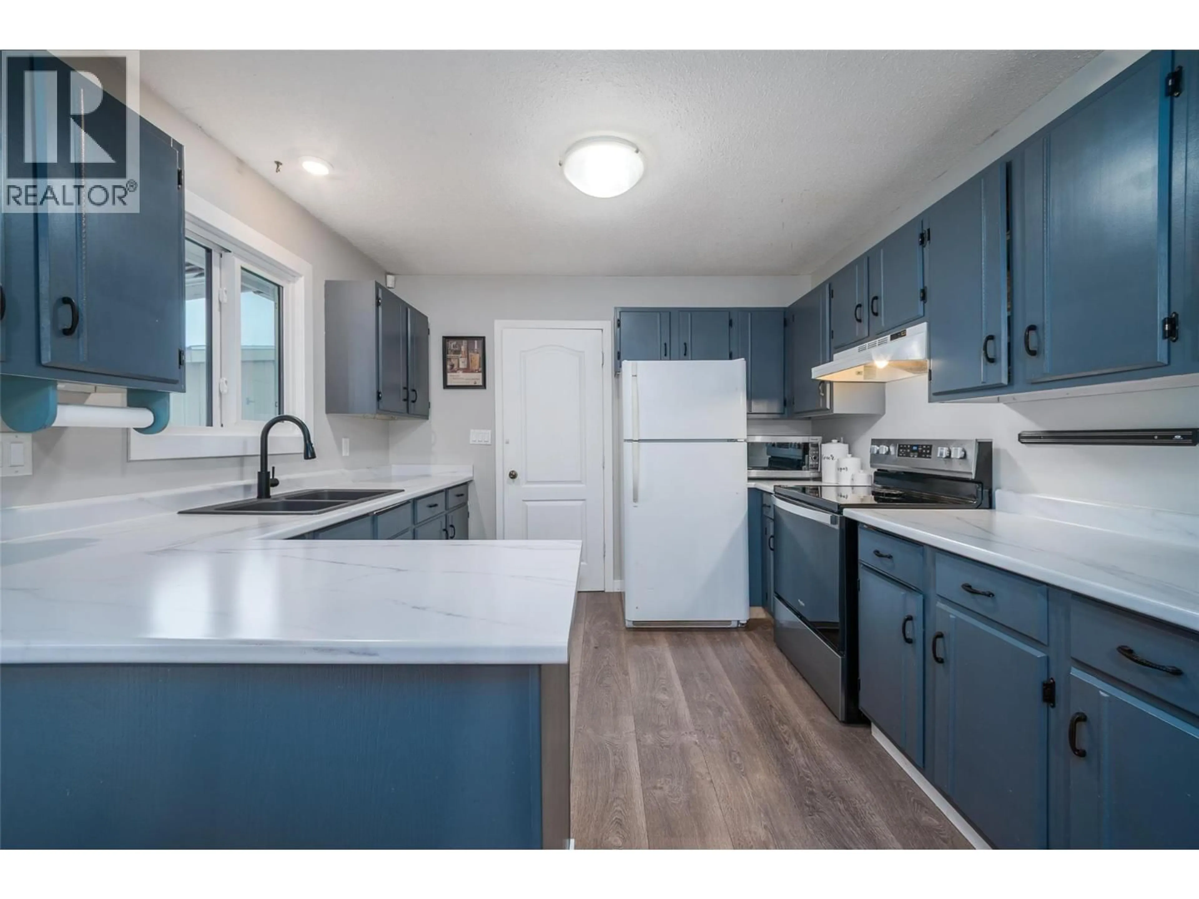 Open concept kitchen, unknown for 4840 SCOTTY CREEK ROAD, Kelowna British Columbia V1X6J8