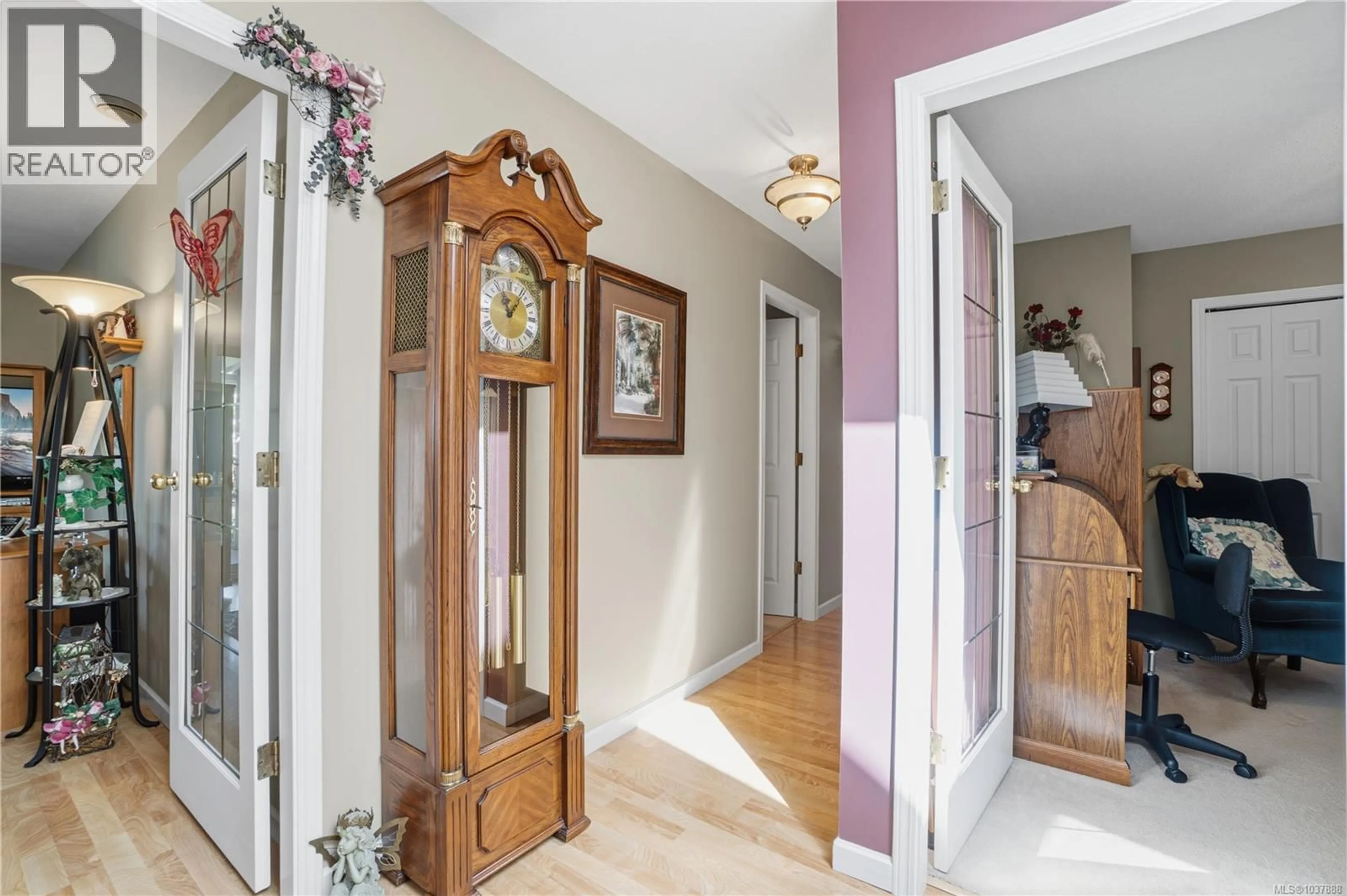 Indoor entryway for 820 DREW ROAD, Parksville British Columbia V9P1X2