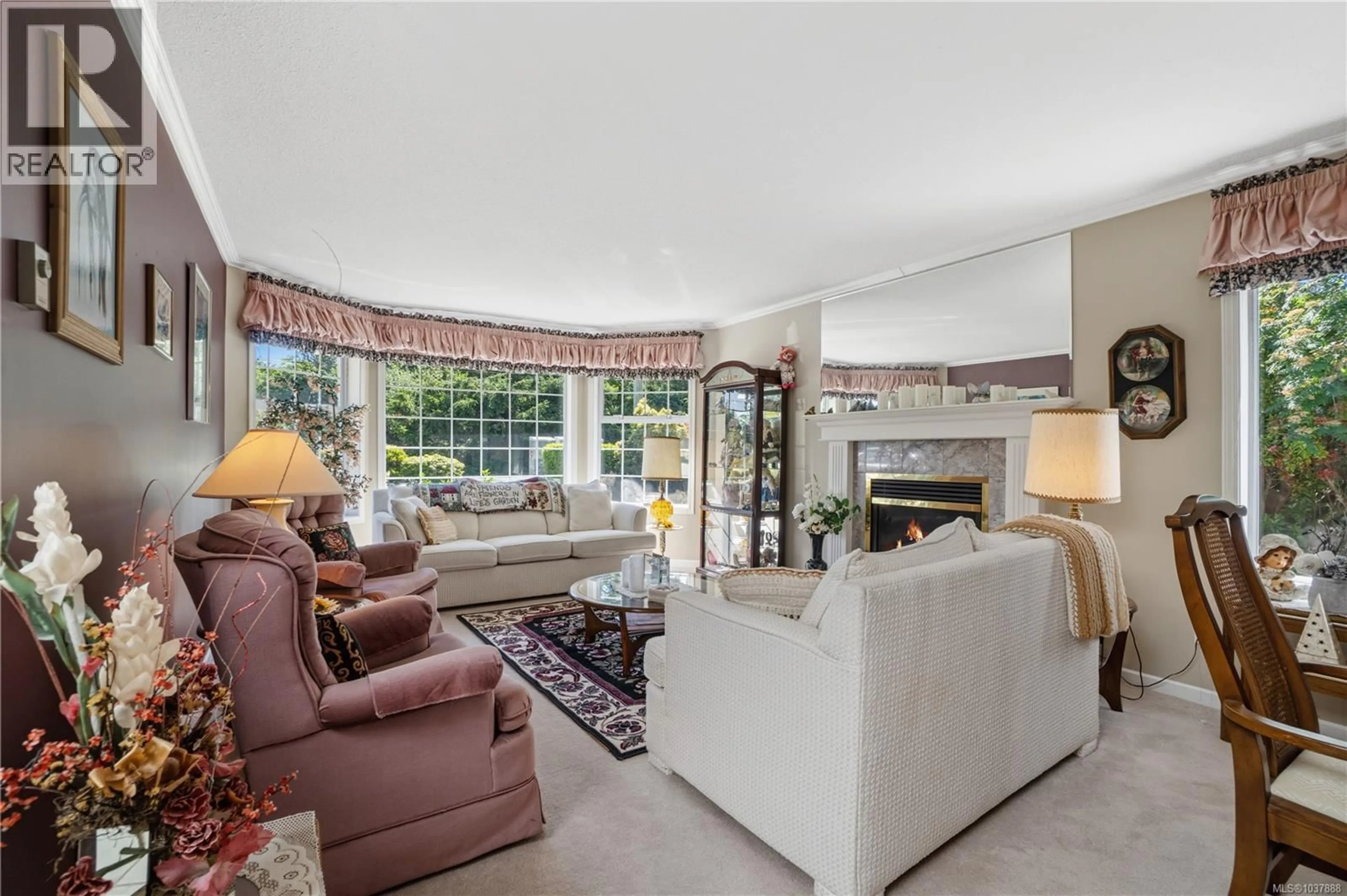 Living room with furniture, ceramic/tile floor for 820 DREW ROAD, Parksville British Columbia V9P1X2