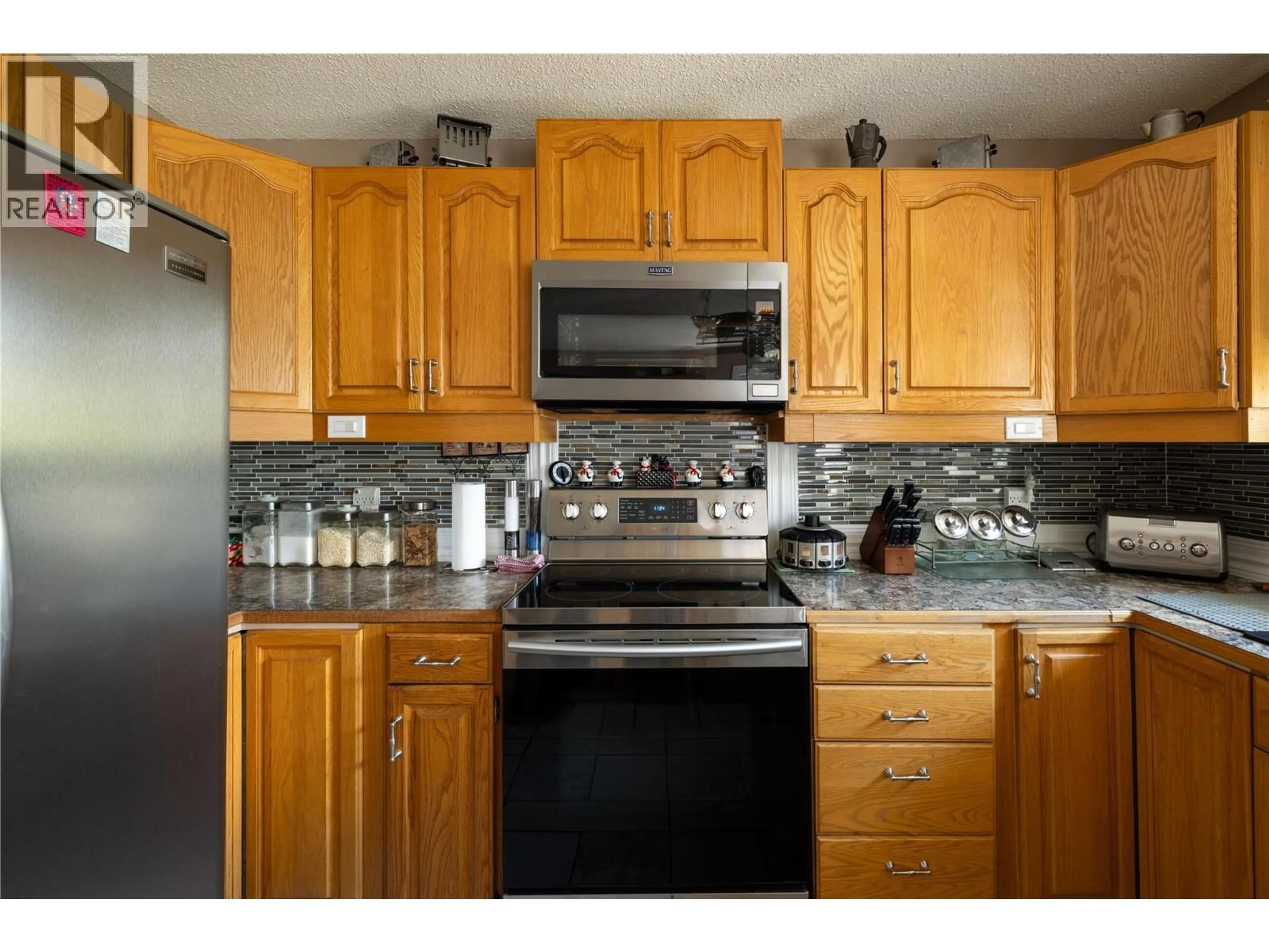 Standard kitchen, unknown for 170 WHITEVALE ROAD, Lumby British Columbia V0E2G7