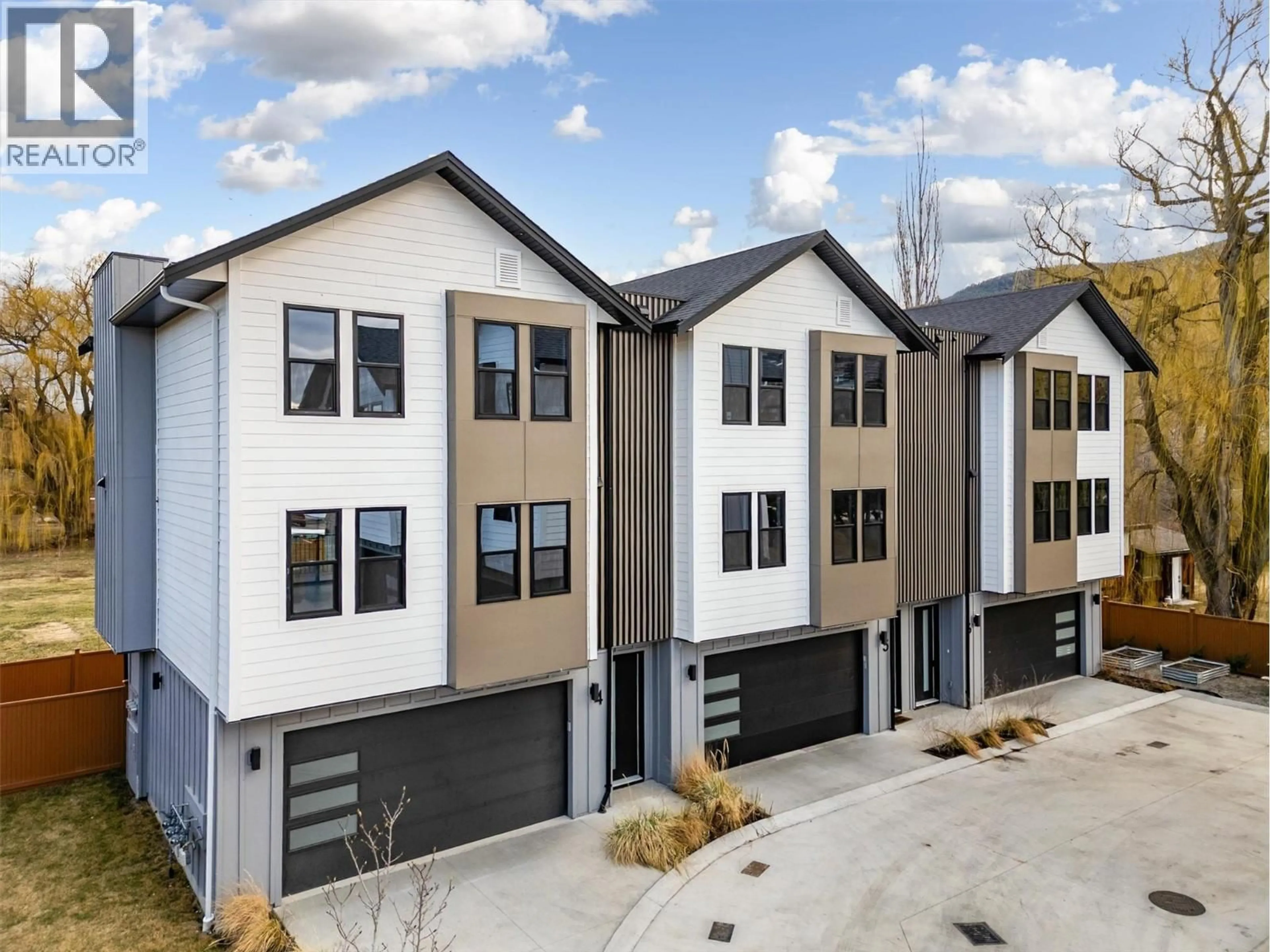 A pic from outside/outdoor area/front of a property/back of a property/a pic from drone, street for 6 - 3590 REDECOPP ROAD, Lake Country British Columbia V4V1X5