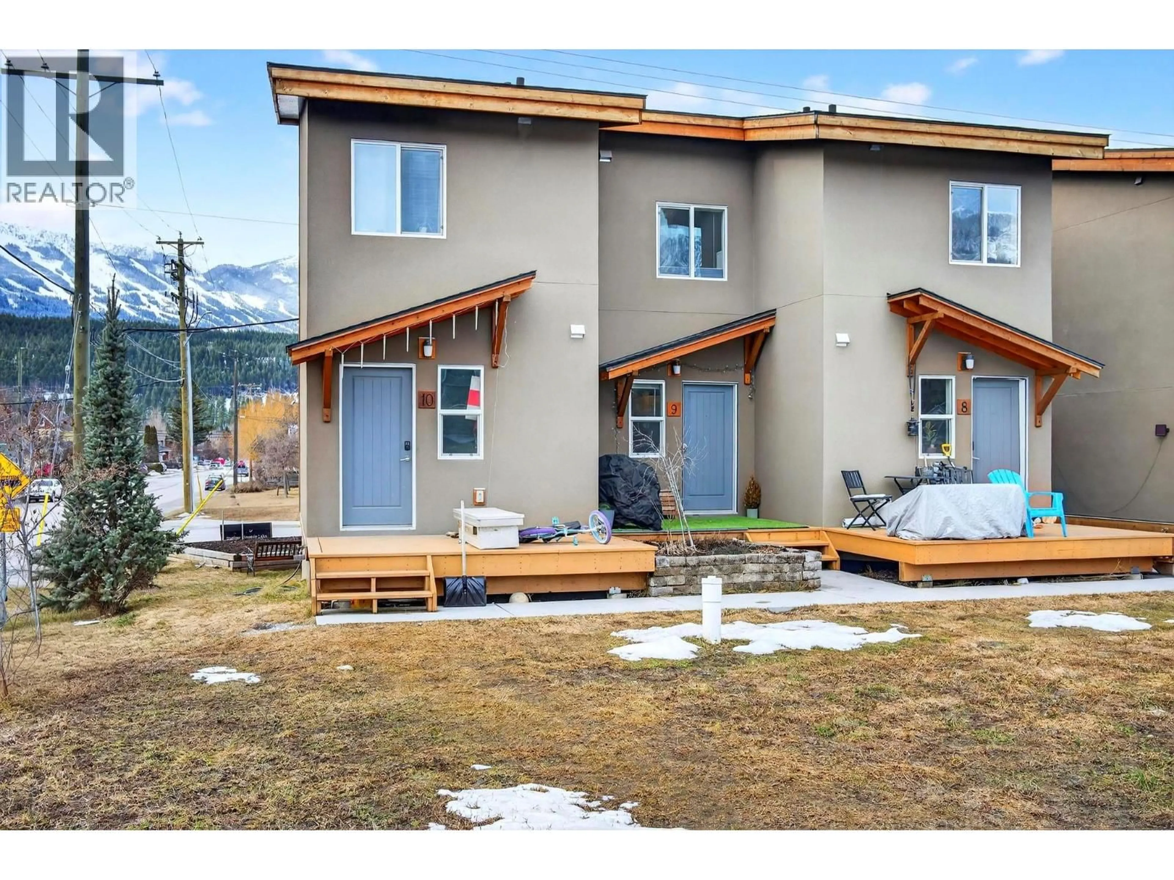 Home with vinyl exterior material, mountain view for 9 - 1110 11TH AVENUE, Golden British Columbia V0A1H0