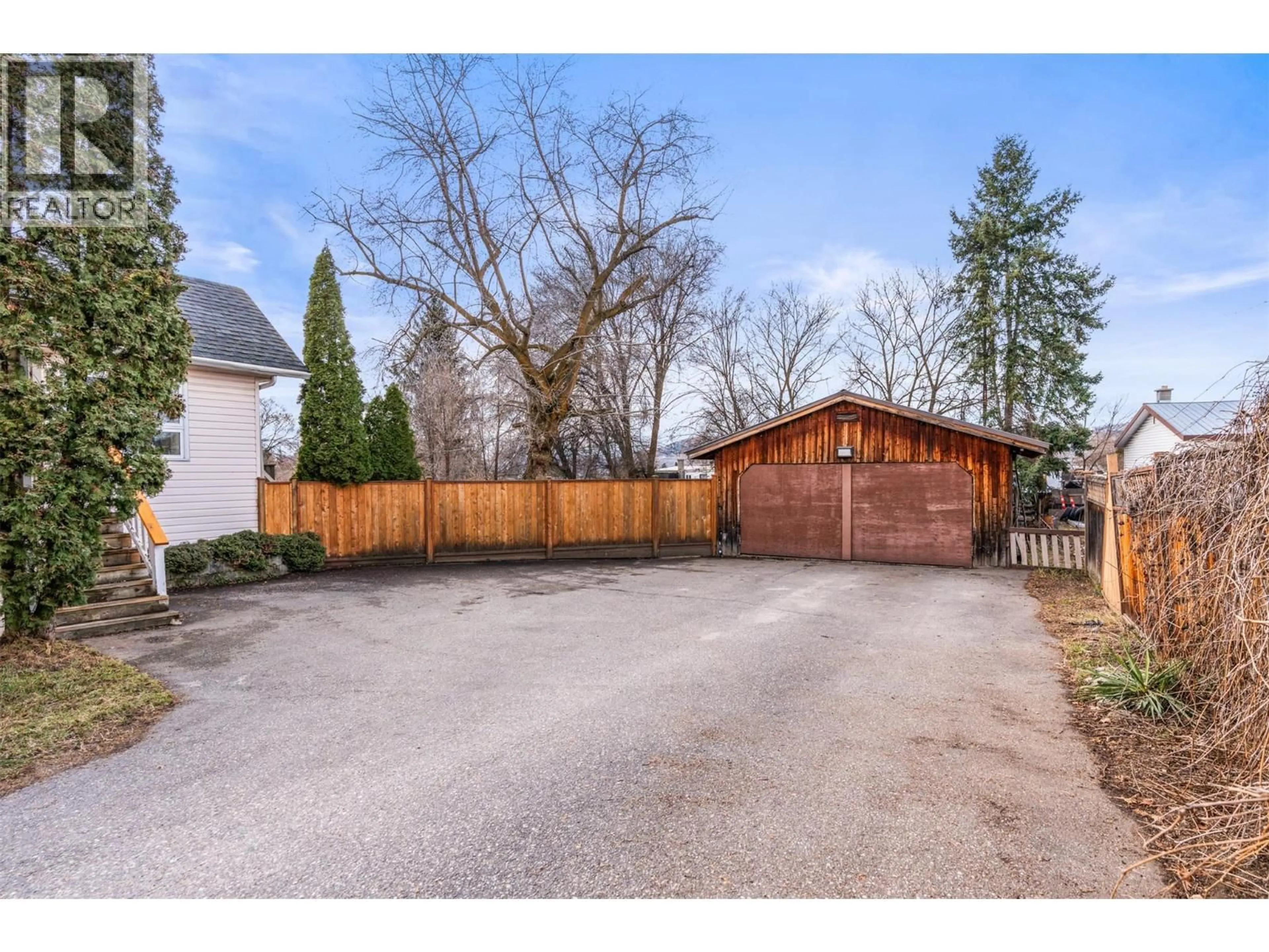 Unknown for 6670 L & A ROAD, Vernon British Columbia V1B3T1