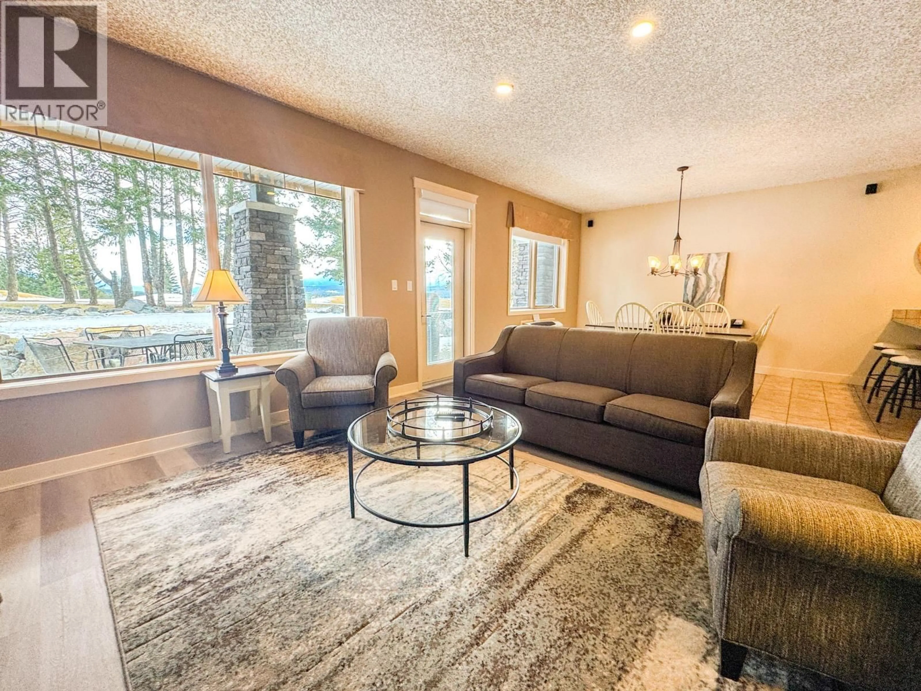 Living room with furniture, unknown for 311C - 300 BIGHORN BOULEVARD, Radium Hot Springs British Columbia V0A1M0