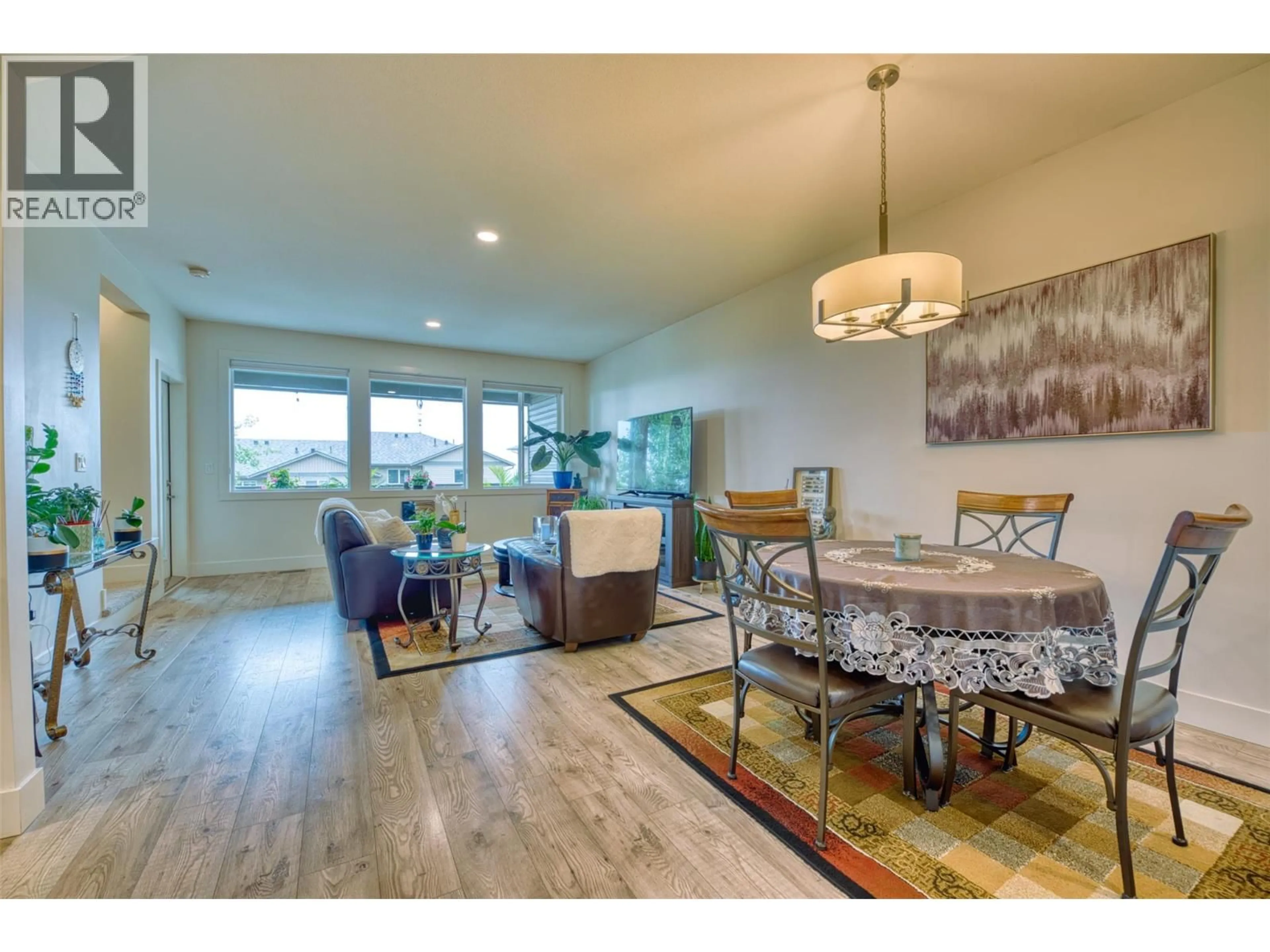 Unknown for 25 - 933 MT ROBSON PLACE, Vernon British Columbia V1B4G4