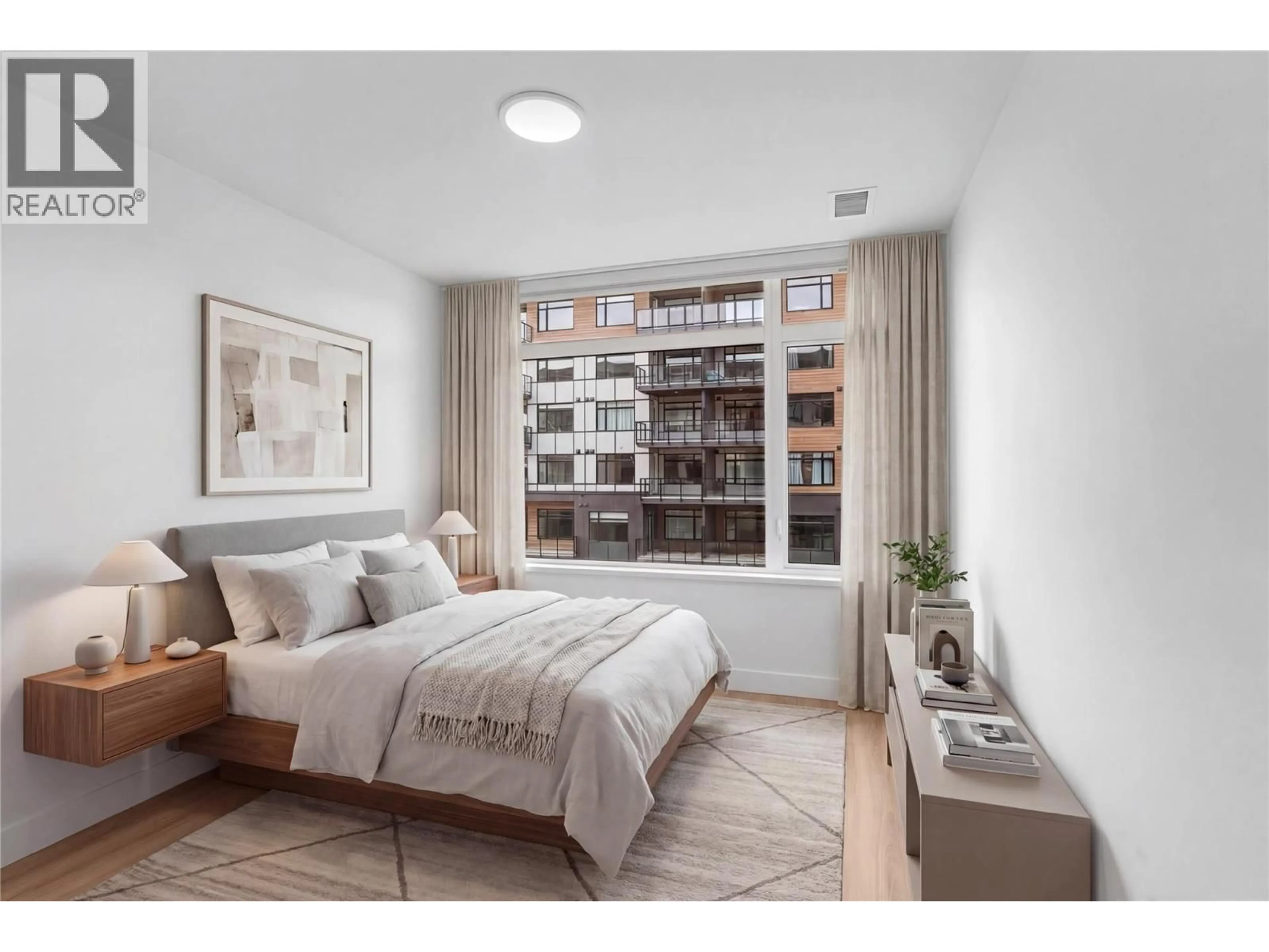 Bedroom with bed, unknown for 301 - 2780 OLALLA ROAD, West Kelowna British Columbia V1Z2A9