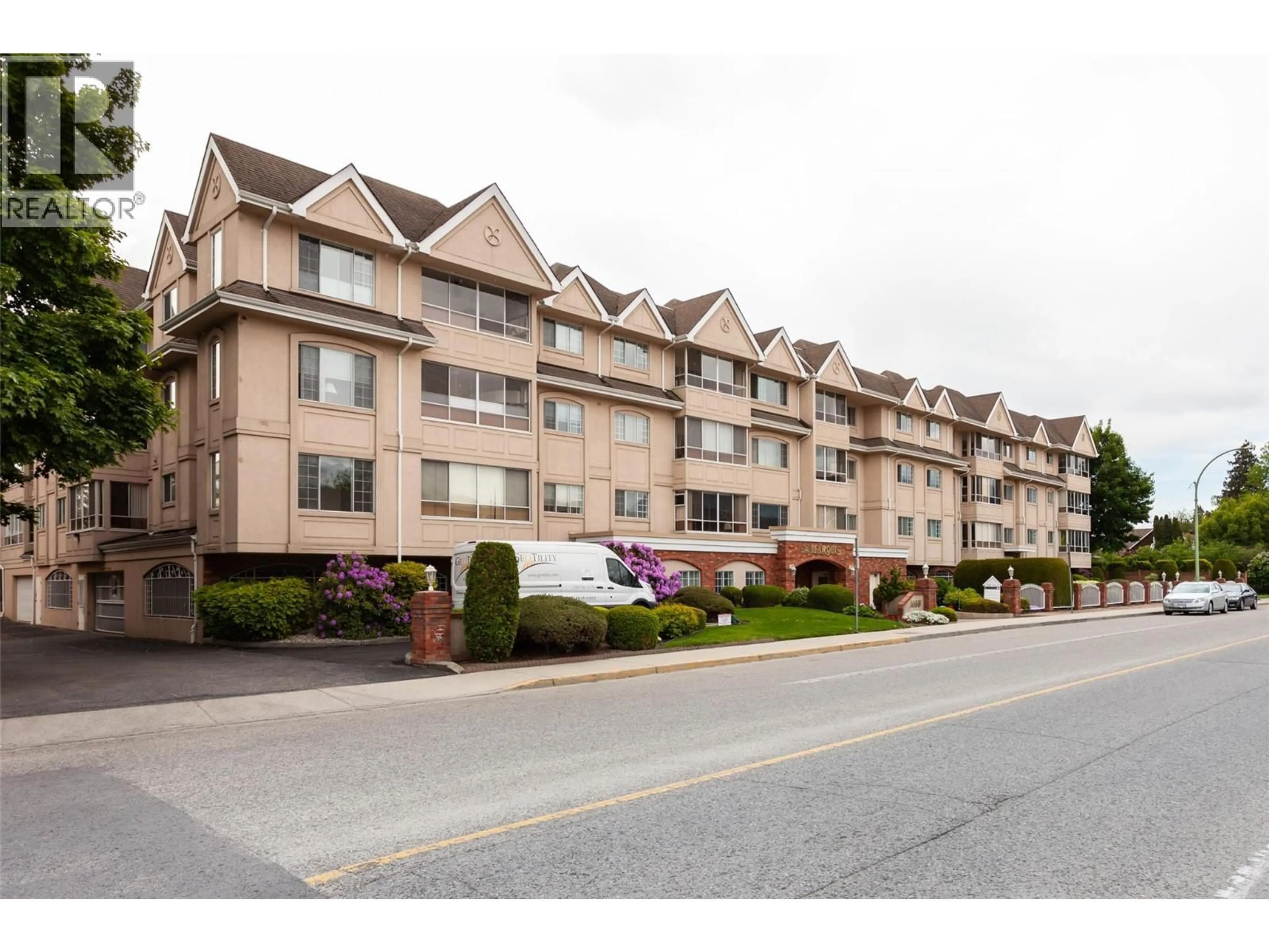 Unknown for 105 - 1055 LAWRENCE AVENUE, Kelowna British Columbia V1Y6M3