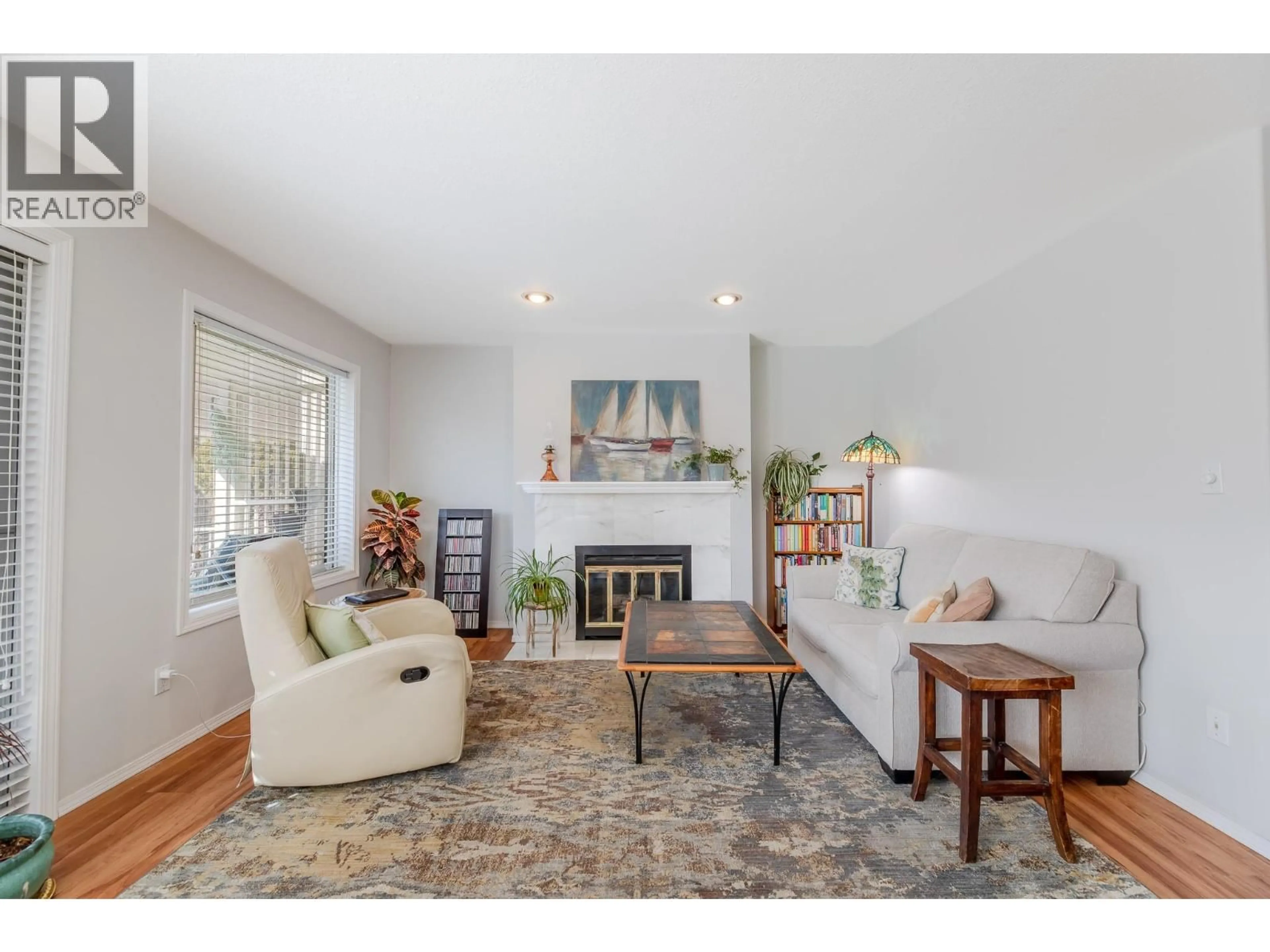 Living room with furniture, unknown for 107 - 3146 PARIS STREET, Penticton British Columbia V2A8K2