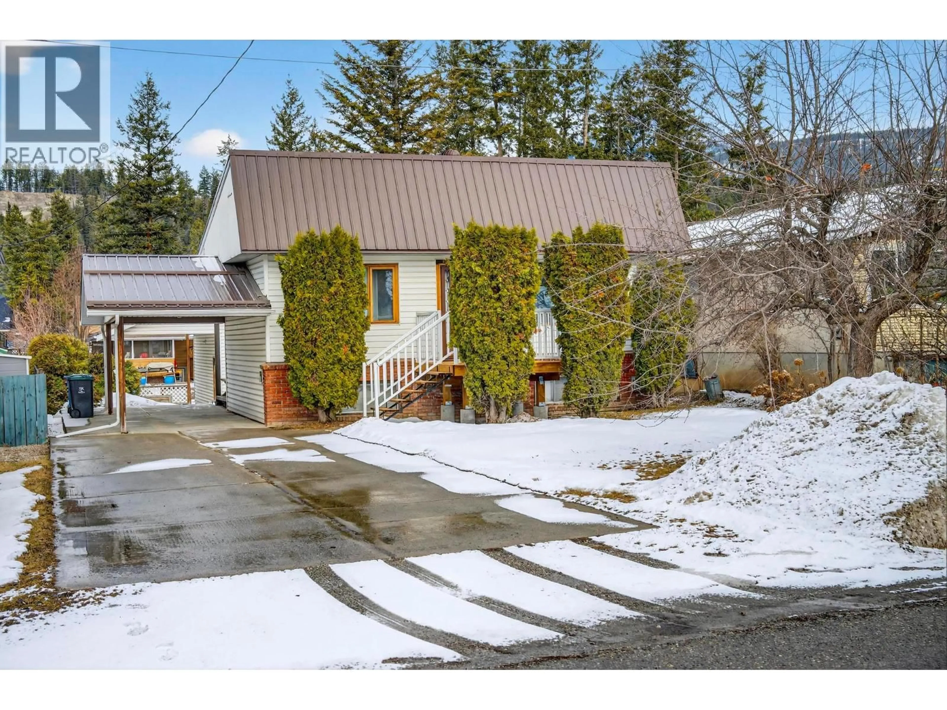 Unknown for 1221 11TH  S STREET, Golden British Columbia V0A1H0