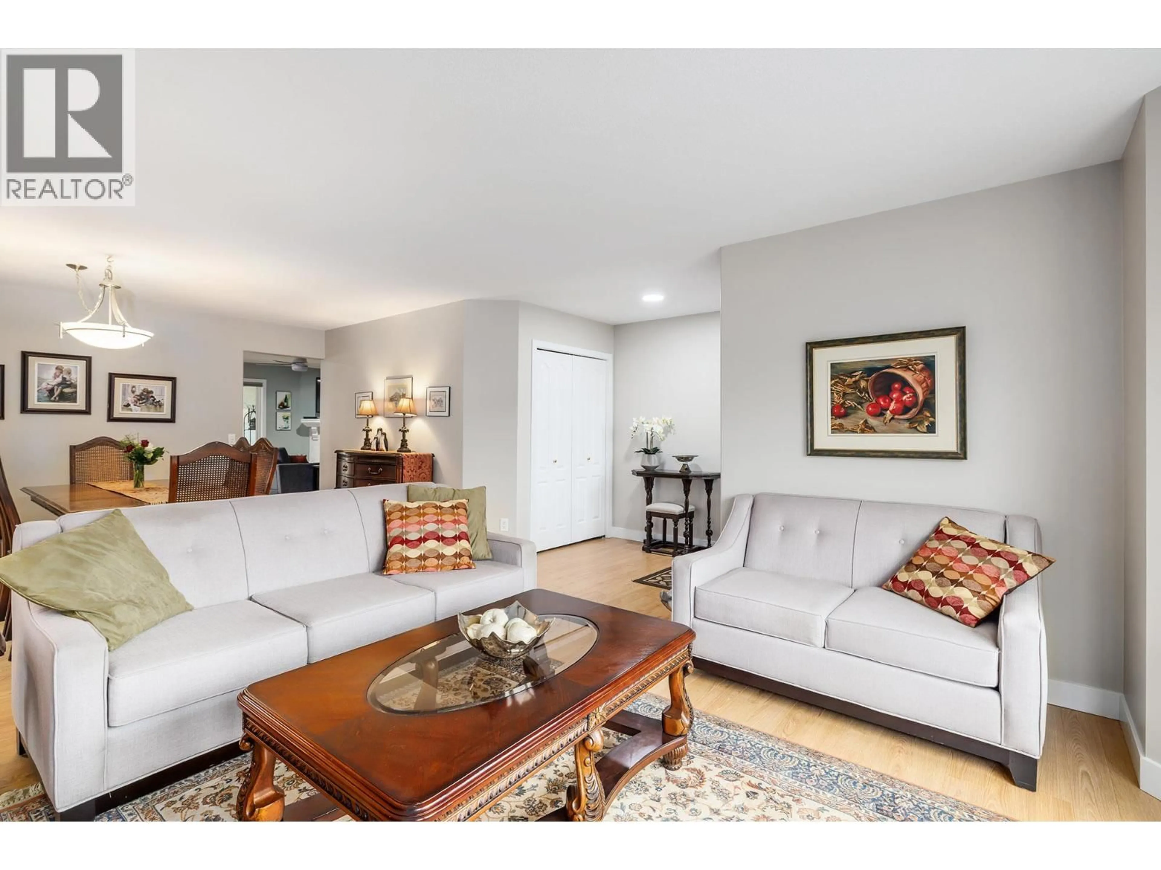 Living room with furniture, unknown for 2 - 615 GLENMEADOWS ROAD, Kelowna British Columbia V1V1N9