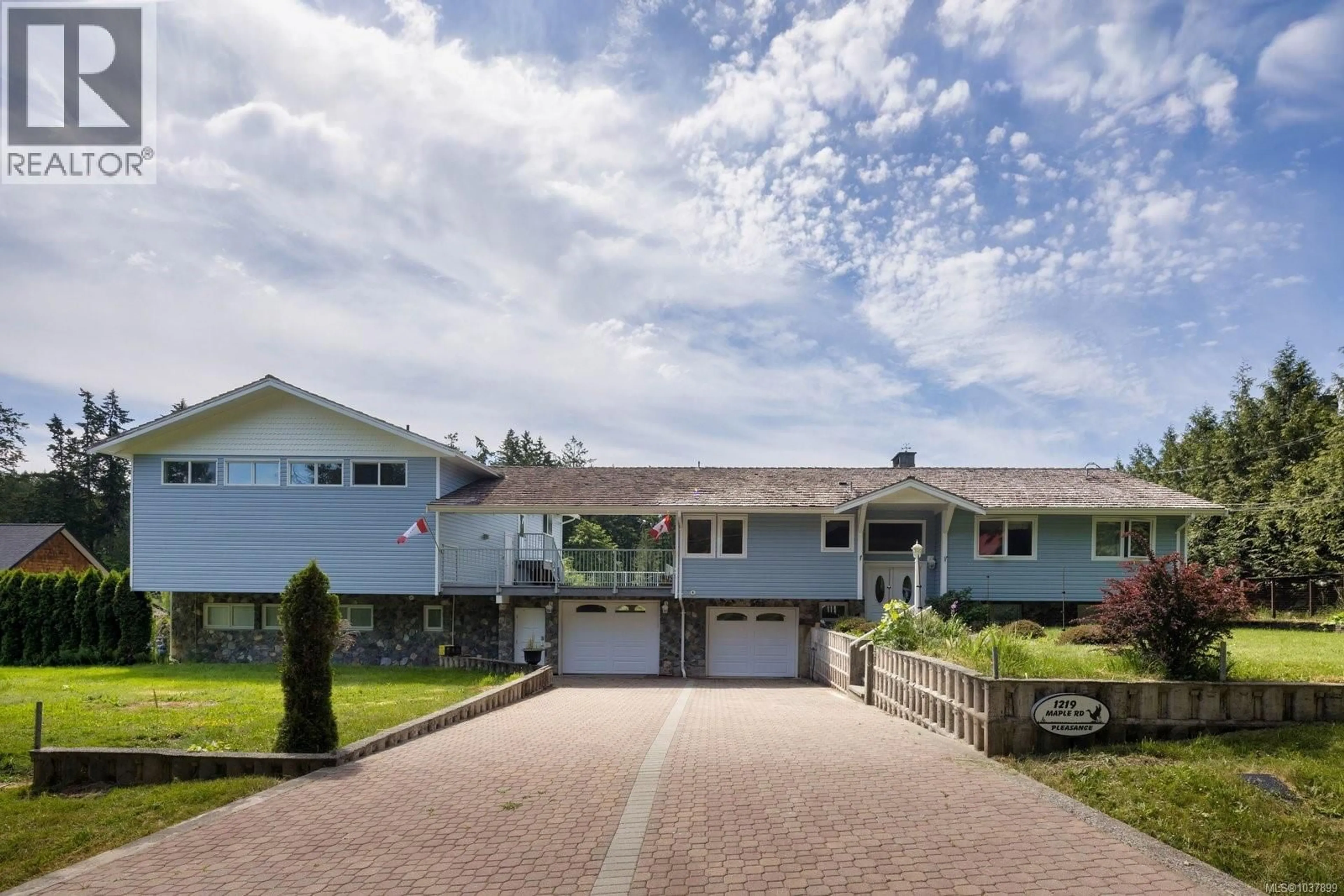 A pic from outside/outdoor area/front of a property/back of a property/a pic from drone, street for 1219 MAPLE ROAD, North Saanich British Columbia V8L5P7