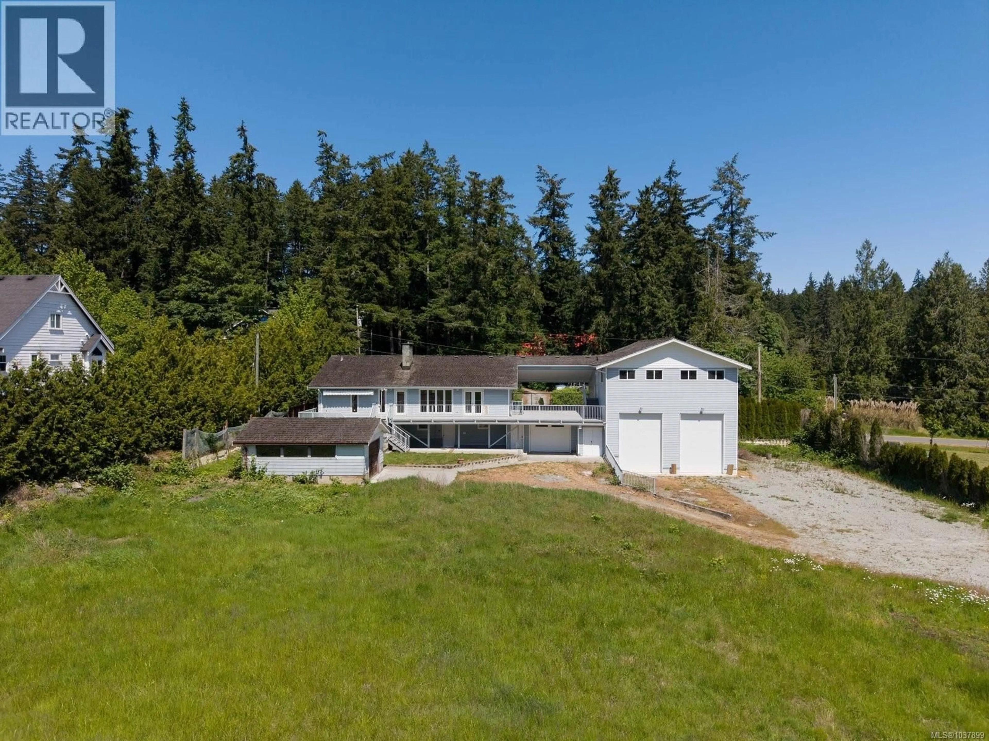 A pic from outside/outdoor area/front of a property/back of a property/a pic from drone, unknown for 1219 MAPLE ROAD, North Saanich British Columbia V8L5P7