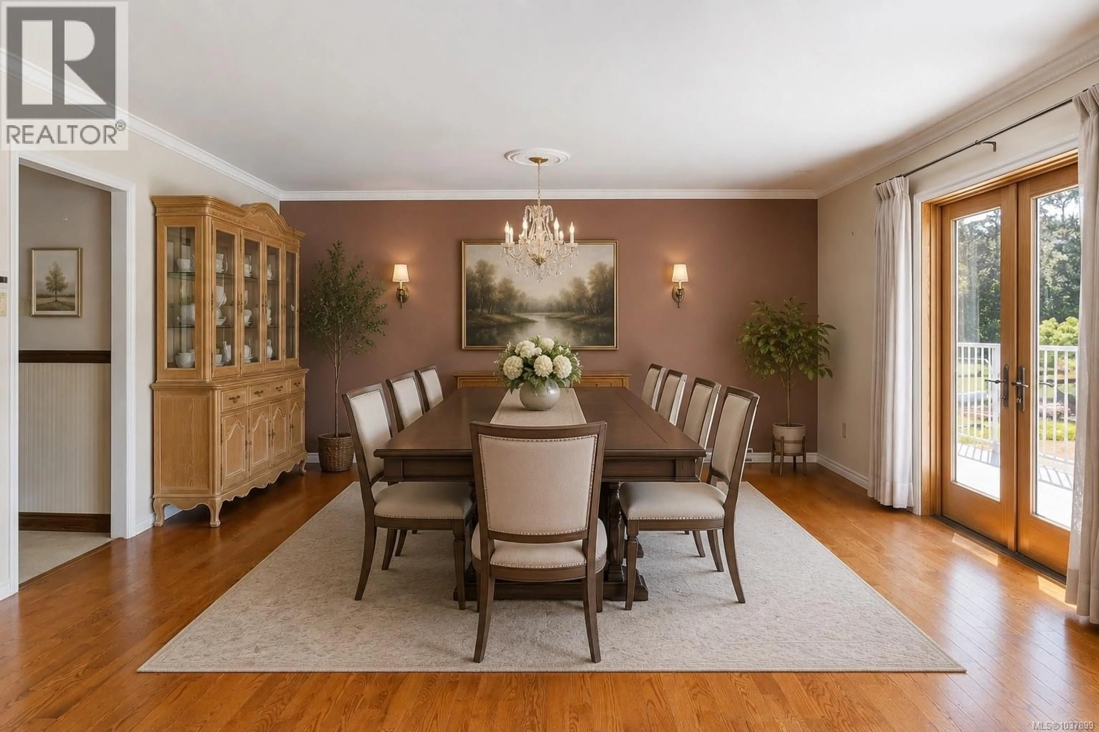 Dining room, wood/laminate floor for 1219 MAPLE ROAD, North Saanich British Columbia V8L5P7