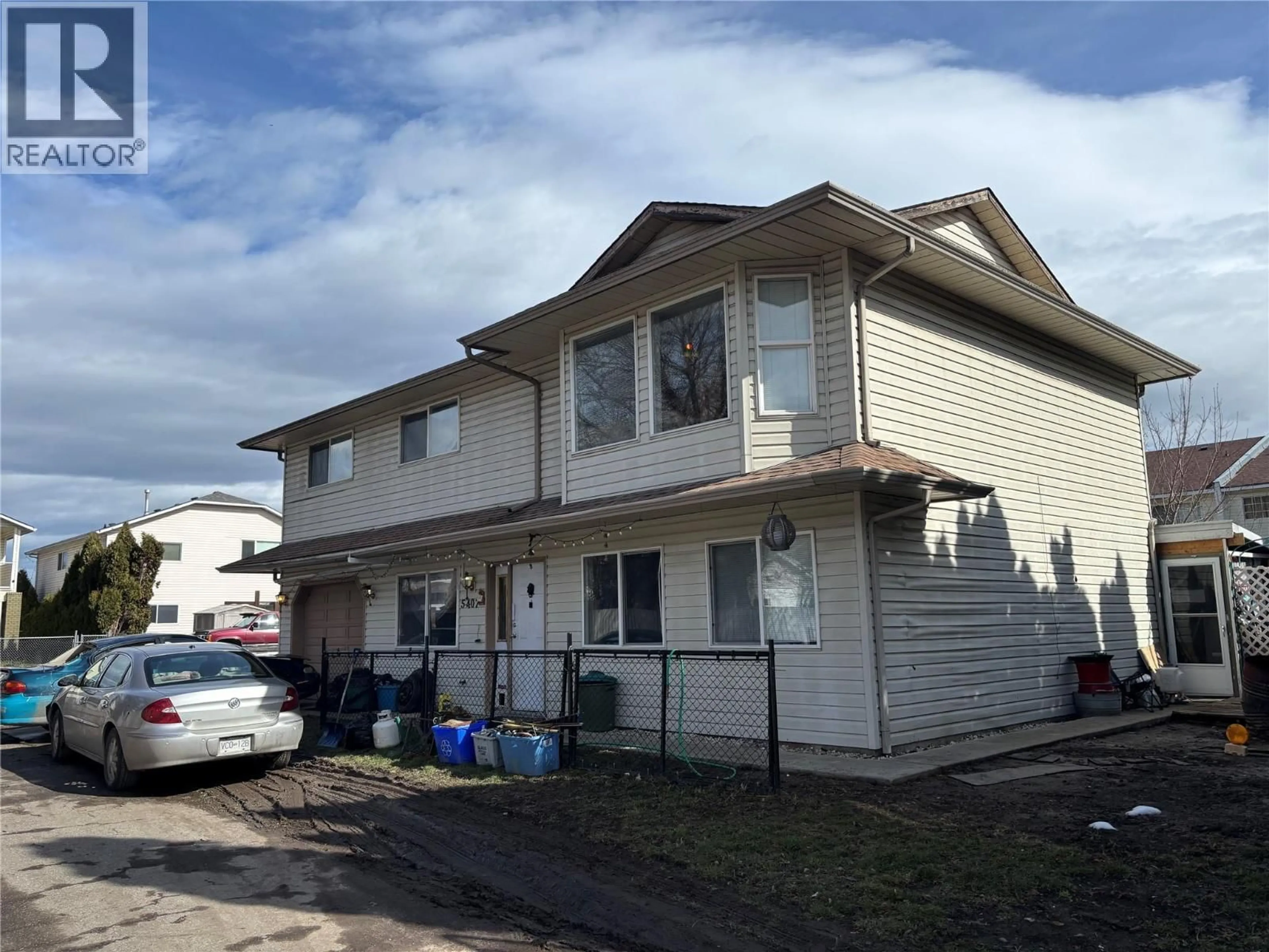 Unknown for 5 - 407 BAIRD AVENUE, Enderby British Columbia V4Y4A2