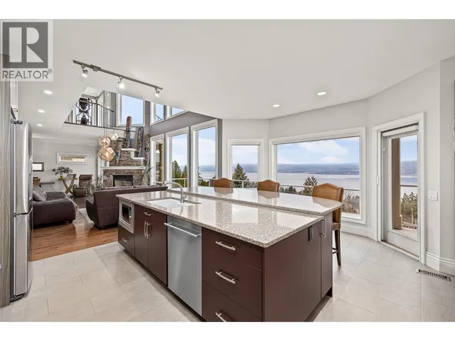 374 QUILCHENA DRIVE, Kelowna 5