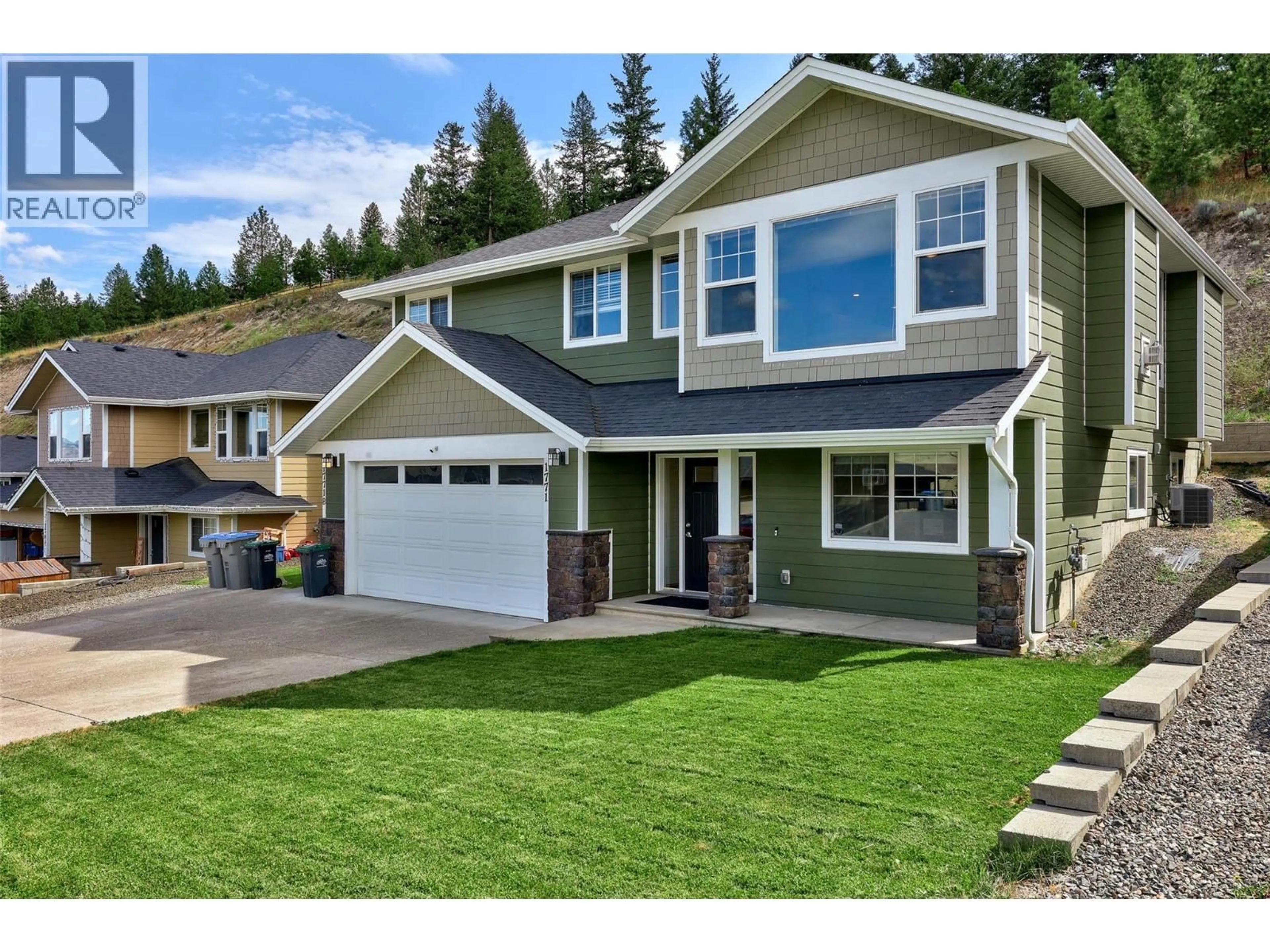 Home with vinyl exterior material, street for 1771 GALORE PLACE, Kamloops British Columbia V2E0A7