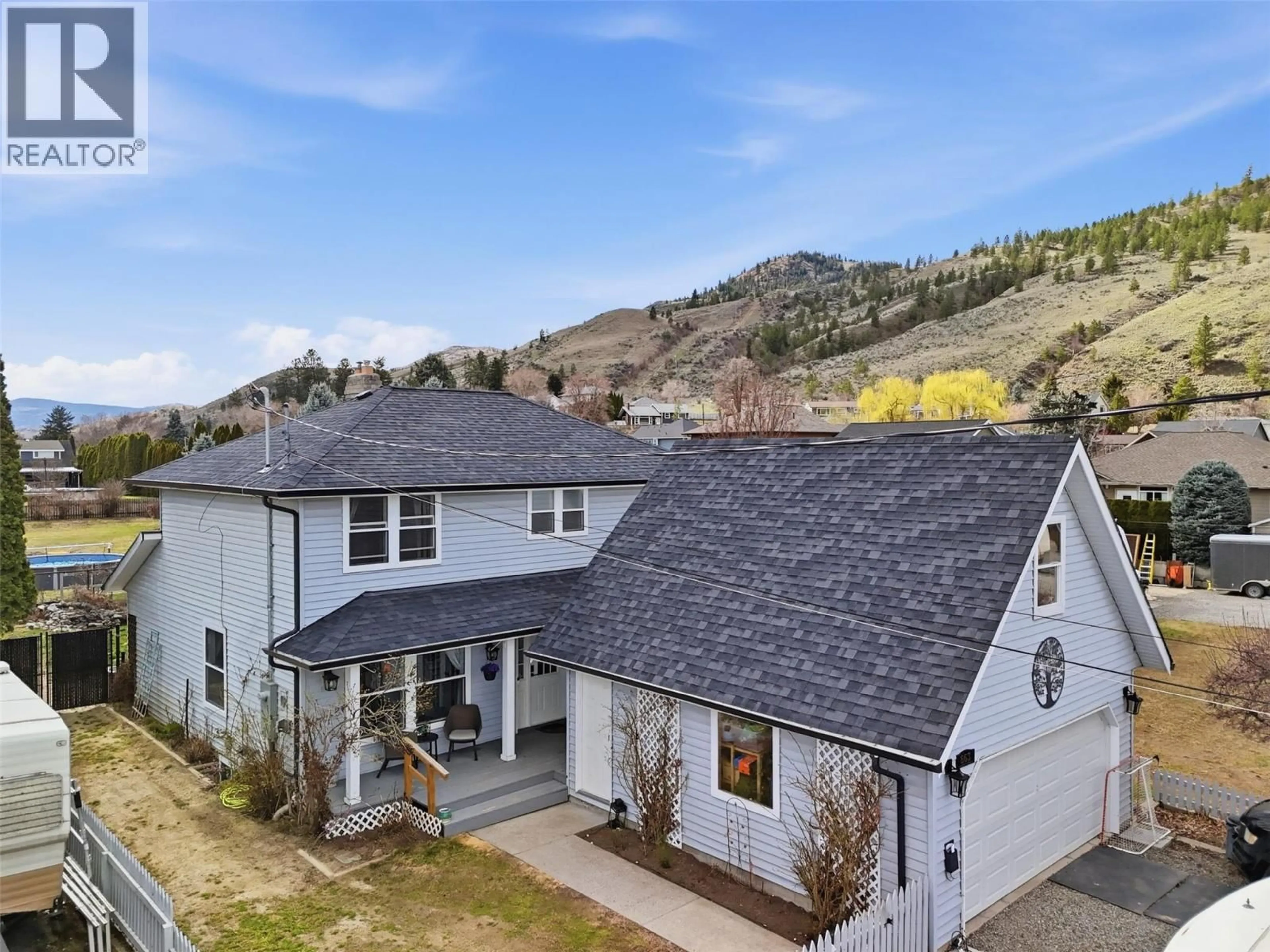 A pic from outside/outdoor area/front of a property/back of a property/a pic from drone, mountain view for 863 WAWN ROAD, Kamloops British Columbia V2B6N3