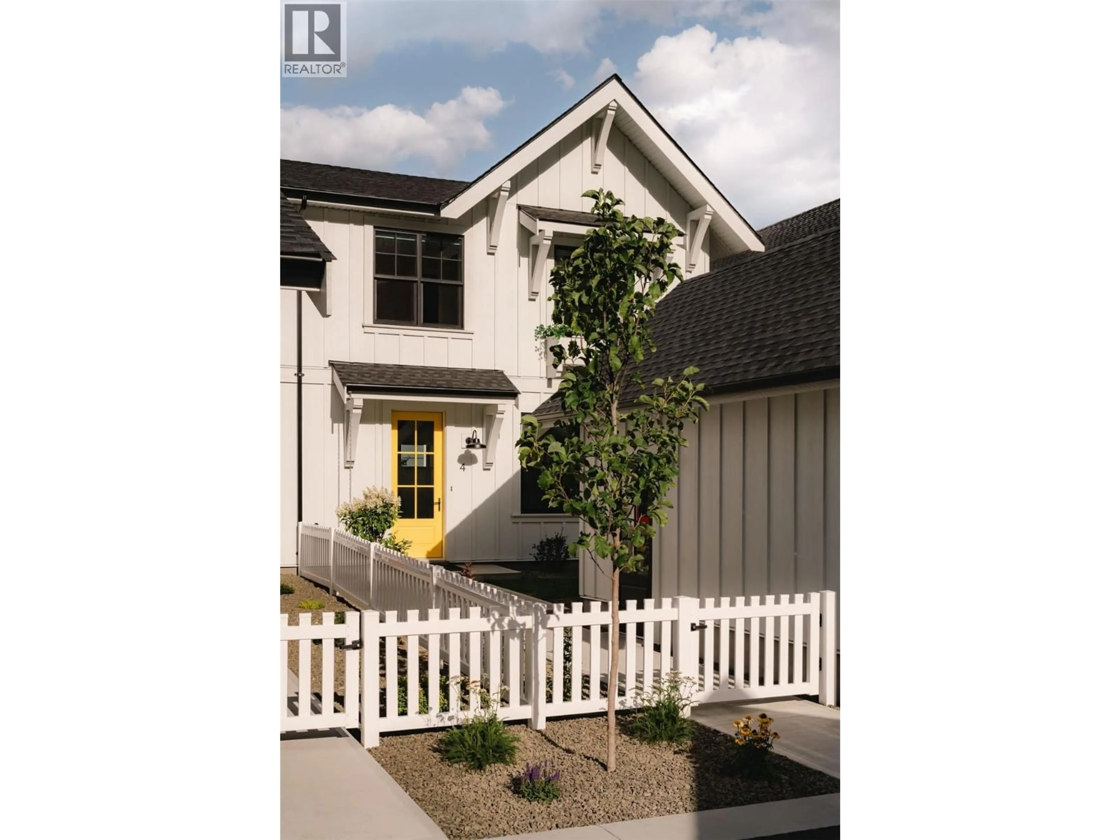 Home with vinyl exterior material, street for 14 - 1308 CEDAR STREET, Okanagan Falls British Columbia V0H1R4