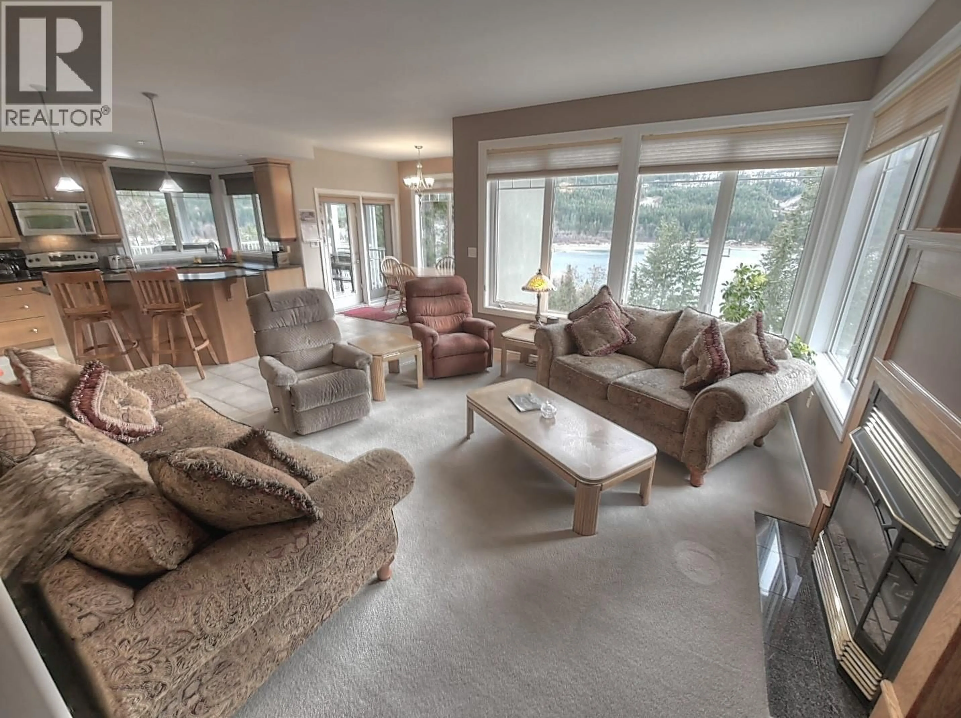 Living room with furniture, unknown for 408 BALFOUR HEIGHTS ROAD, Balfour British Columbia V0G1C0