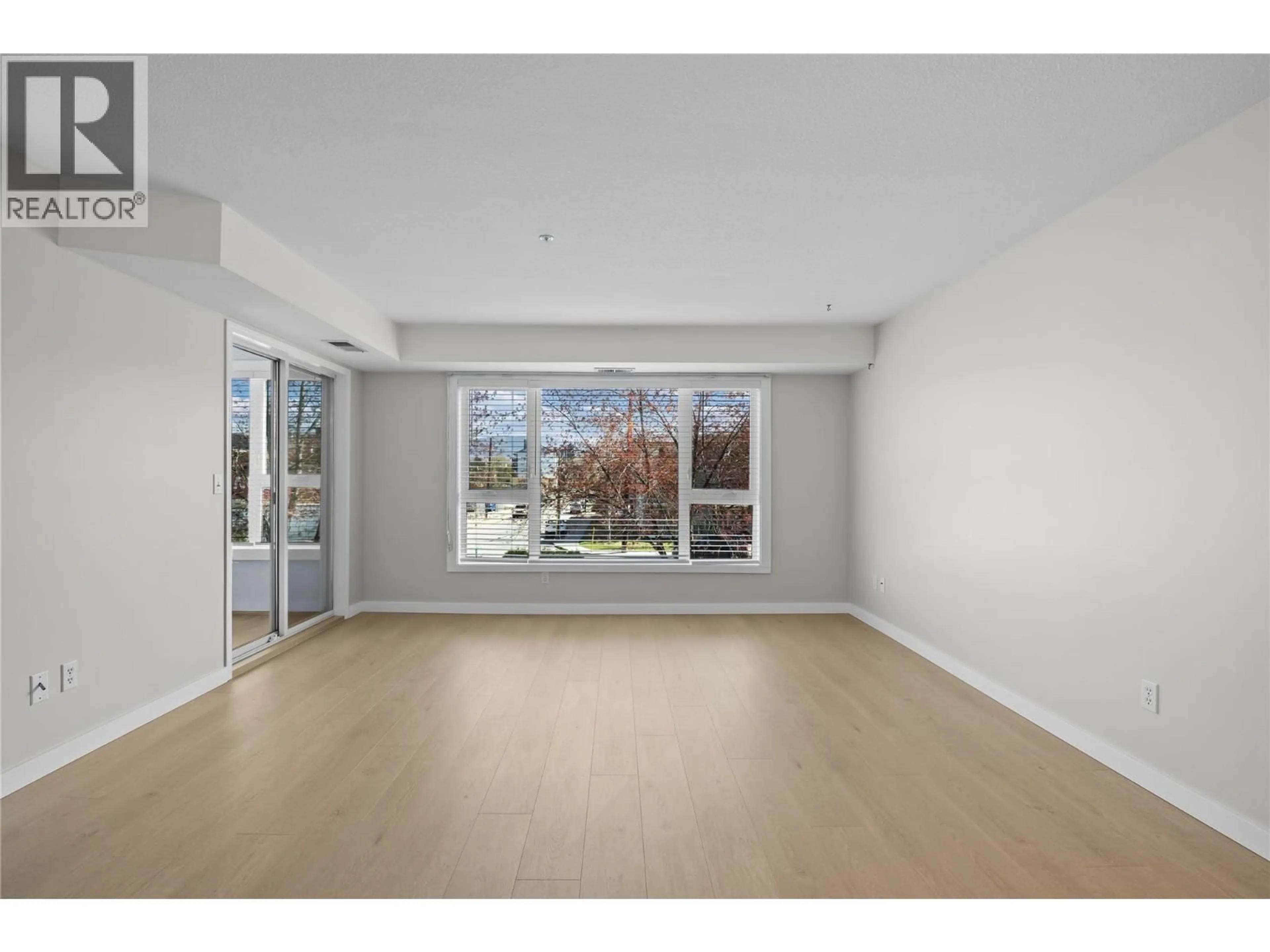 Unknown for 252 - 1045 SUTHERLAND AVENUE, Kelowna British Columbia V1Y5Y1