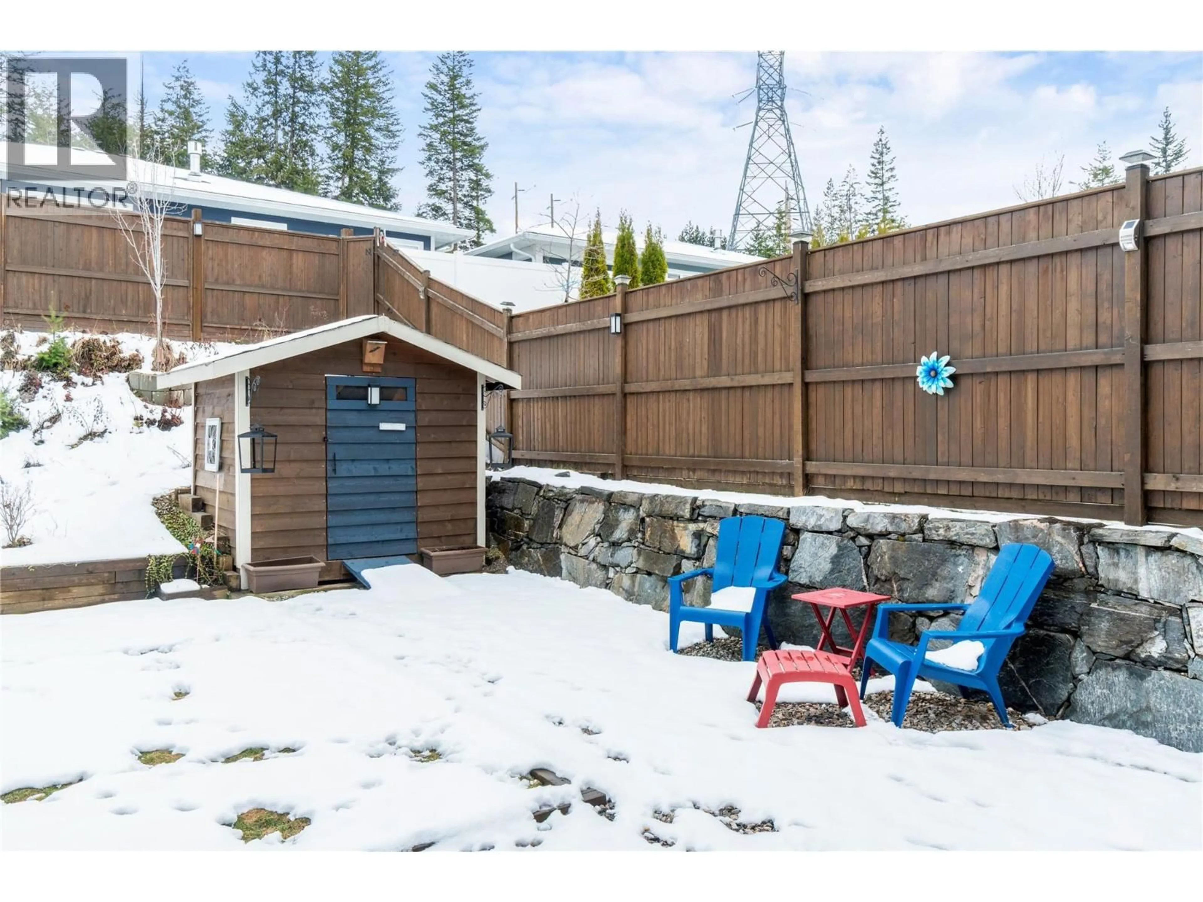 Patio, mountain view for 1120 24 STREET SOUTHEAST, Salmon Arm British Columbia V1E2J3