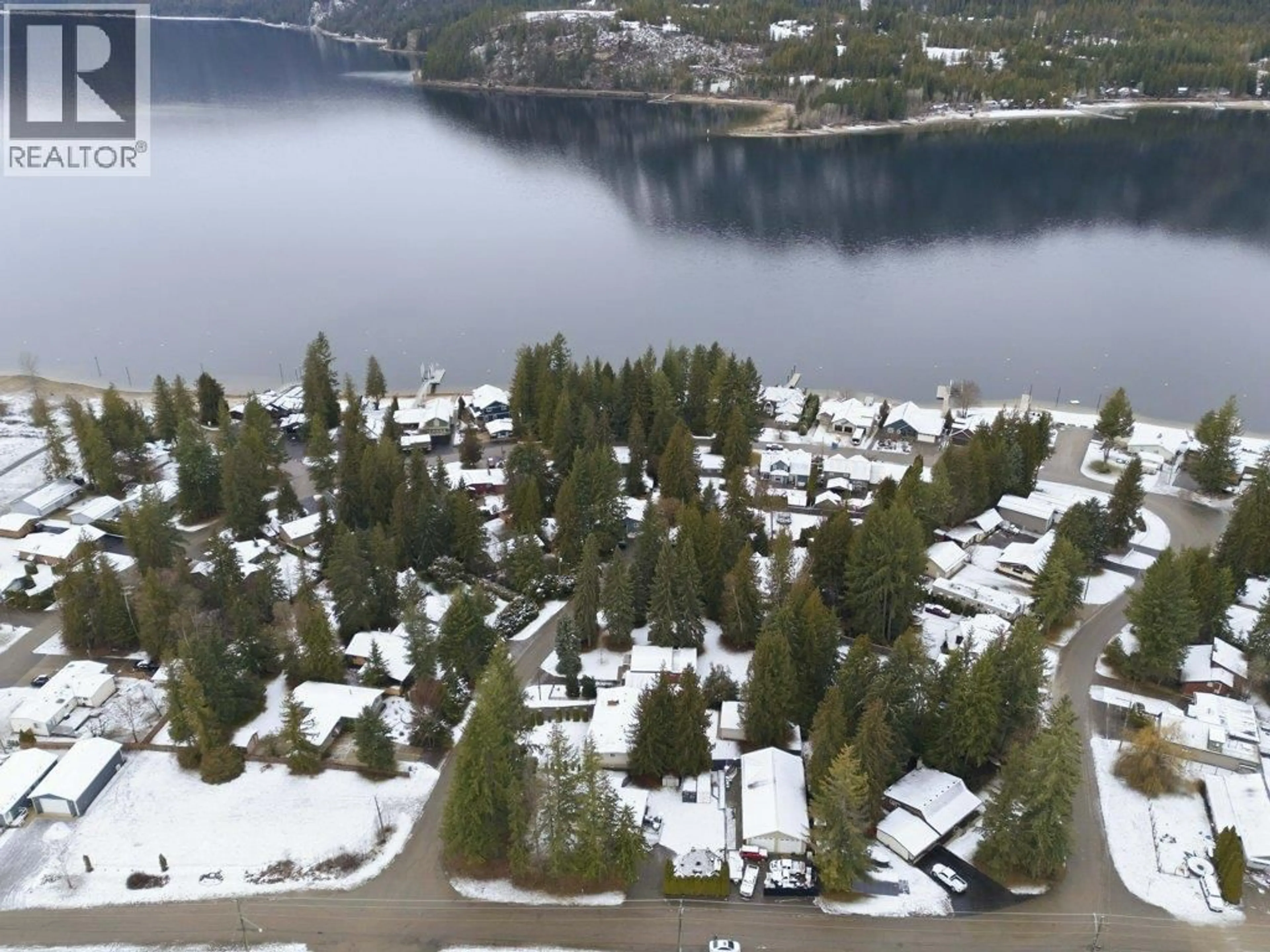 A pic from outside/outdoor area/front of a property/back of a property/a pic from drone, water/lake/river/ocean view for 1 WOLFE STREET, Sicamous British Columbia V0E2V1