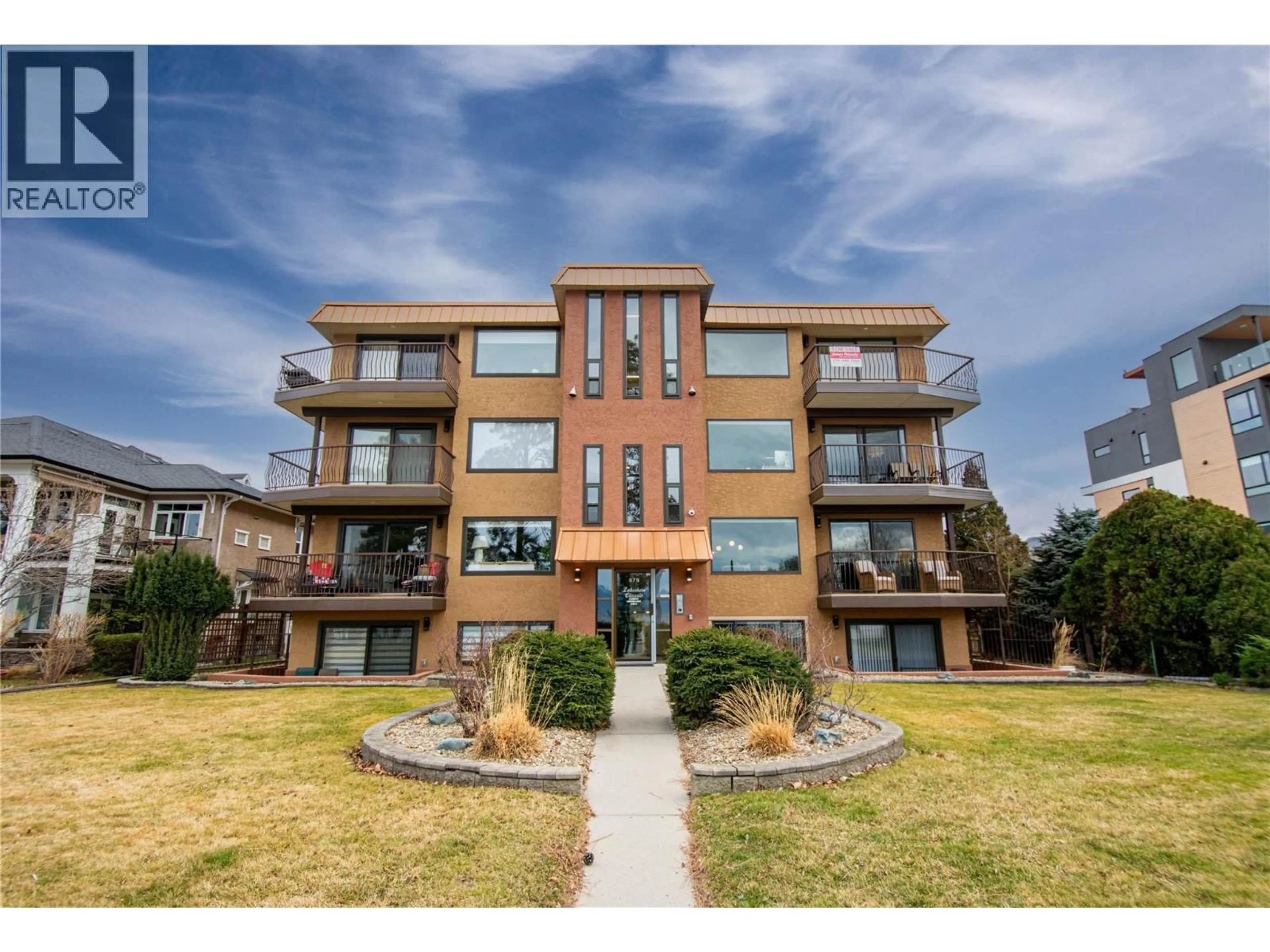 Home with brick exterior material, building for 203 - 578 LAKESHORE DRIVE, Penticton British Columbia V2A1B9