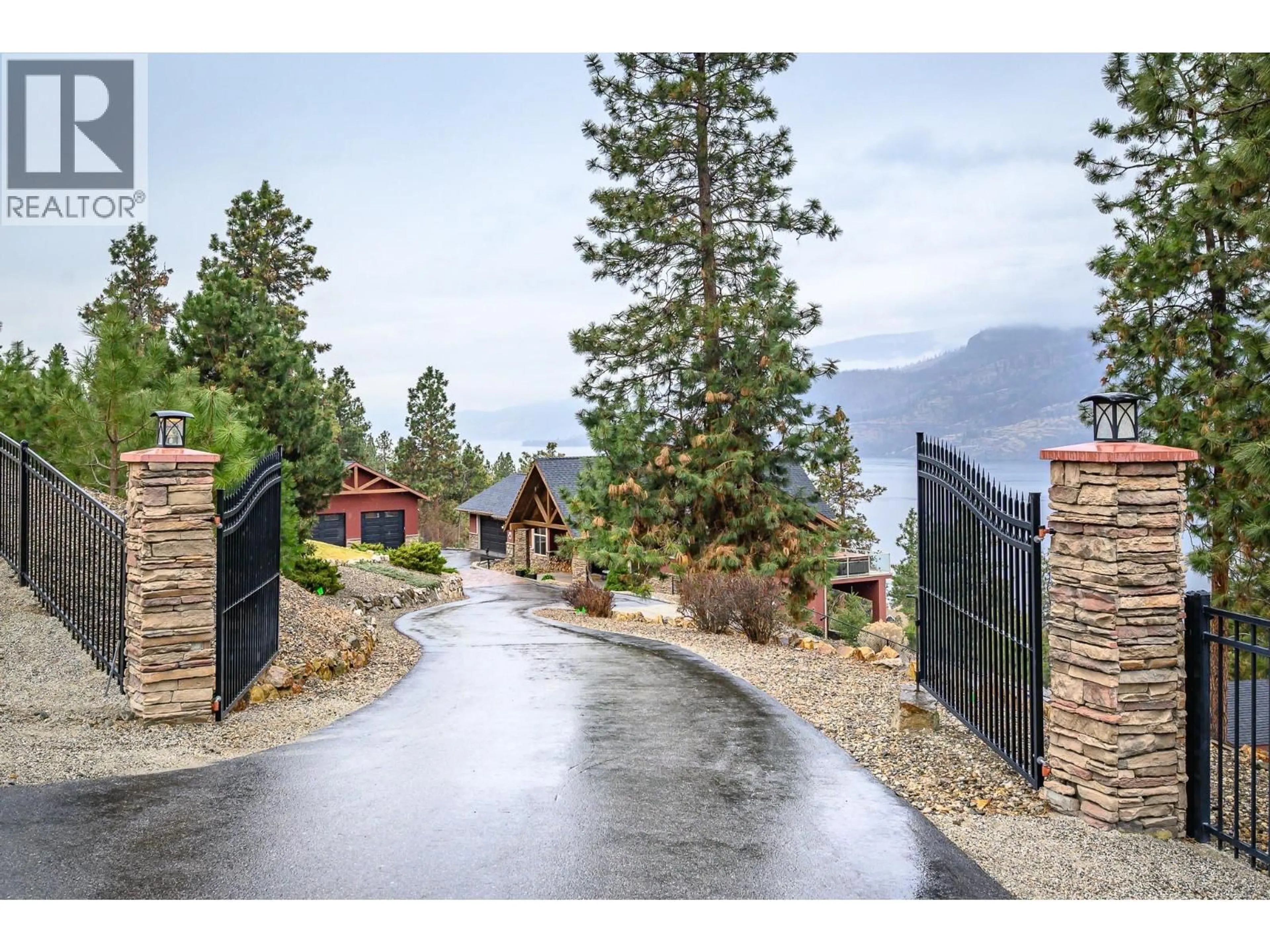 Unknown for 2328 ARTHUR COURT, Kelowna British Columbia V1V2S7
