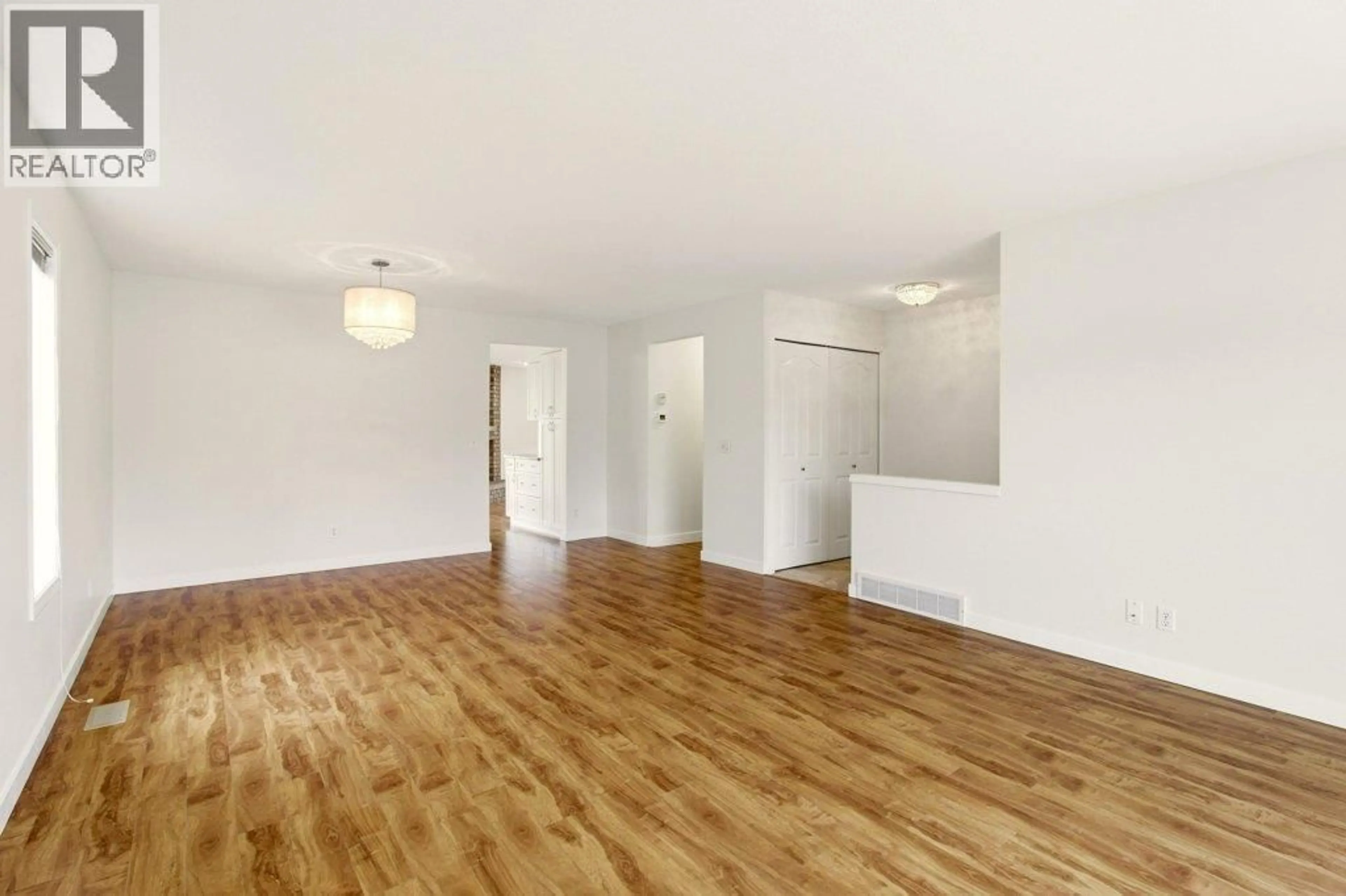 A pic of a room for 101 - 595 YATES ROAD, Kelowna British Columbia V1V1P8