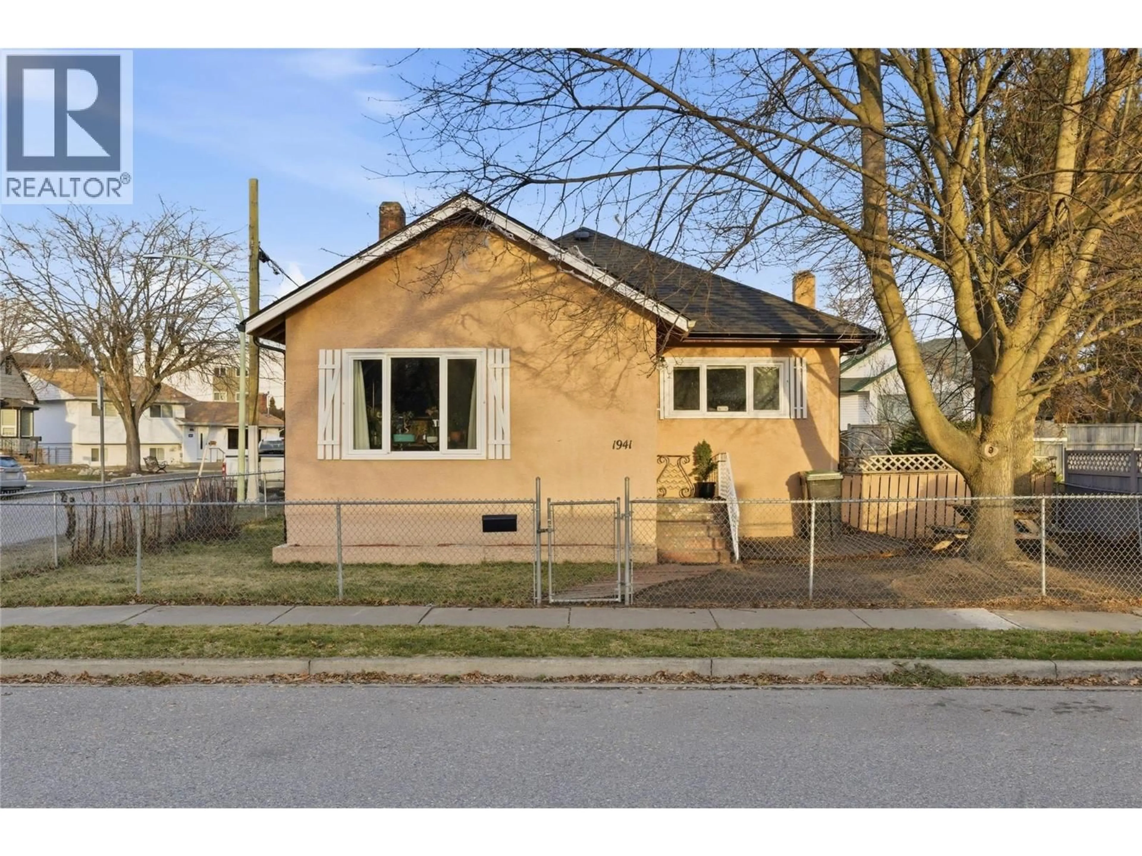 Home with brick exterior material, street for 1941 WATER STREET, Kelowna British Columbia V1Y1K8