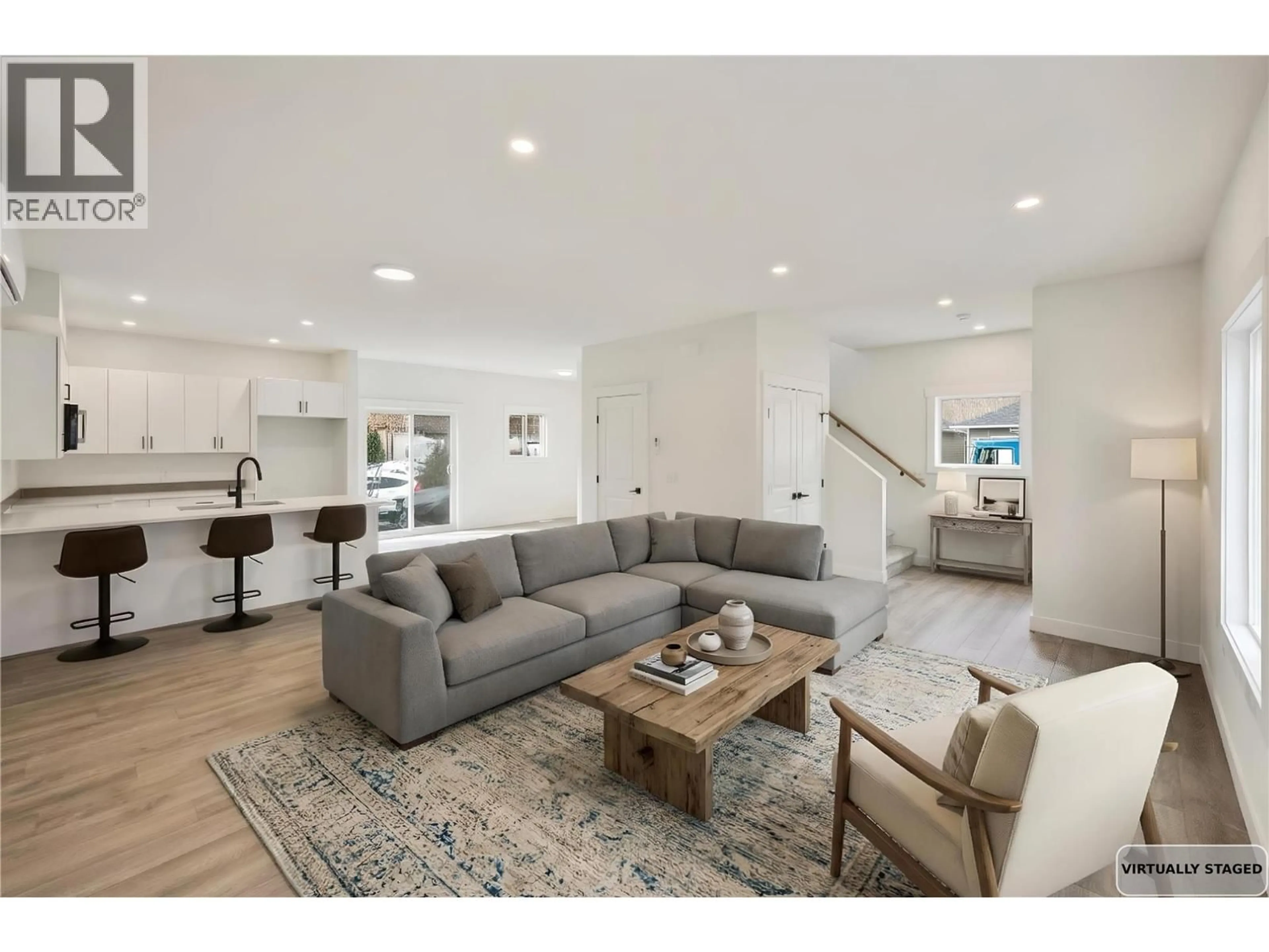 Living room with furniture, unknown for 102 - 11815 GRANT AVENUE, Summerland British Columbia V0H1Z8