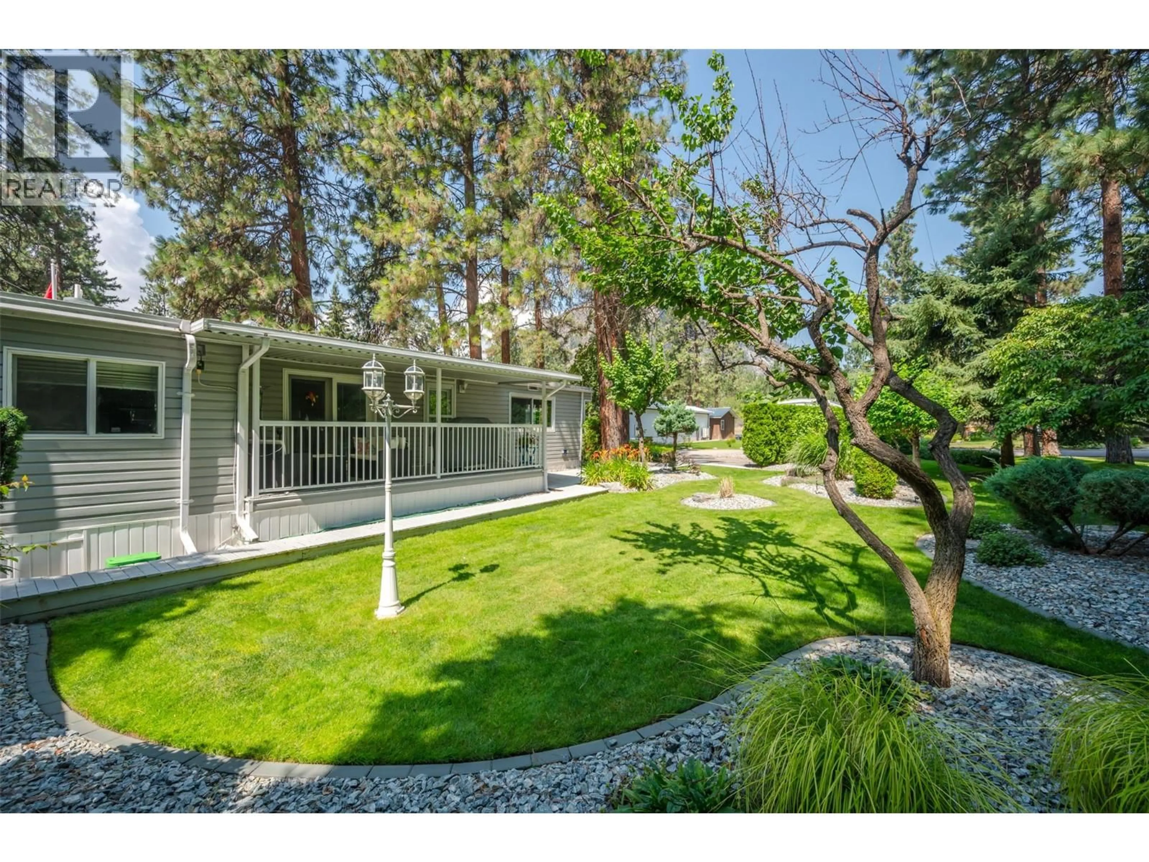 Unknown for 18 - 8487 97 HIGHWAY, Oliver British Columbia V0H1T2