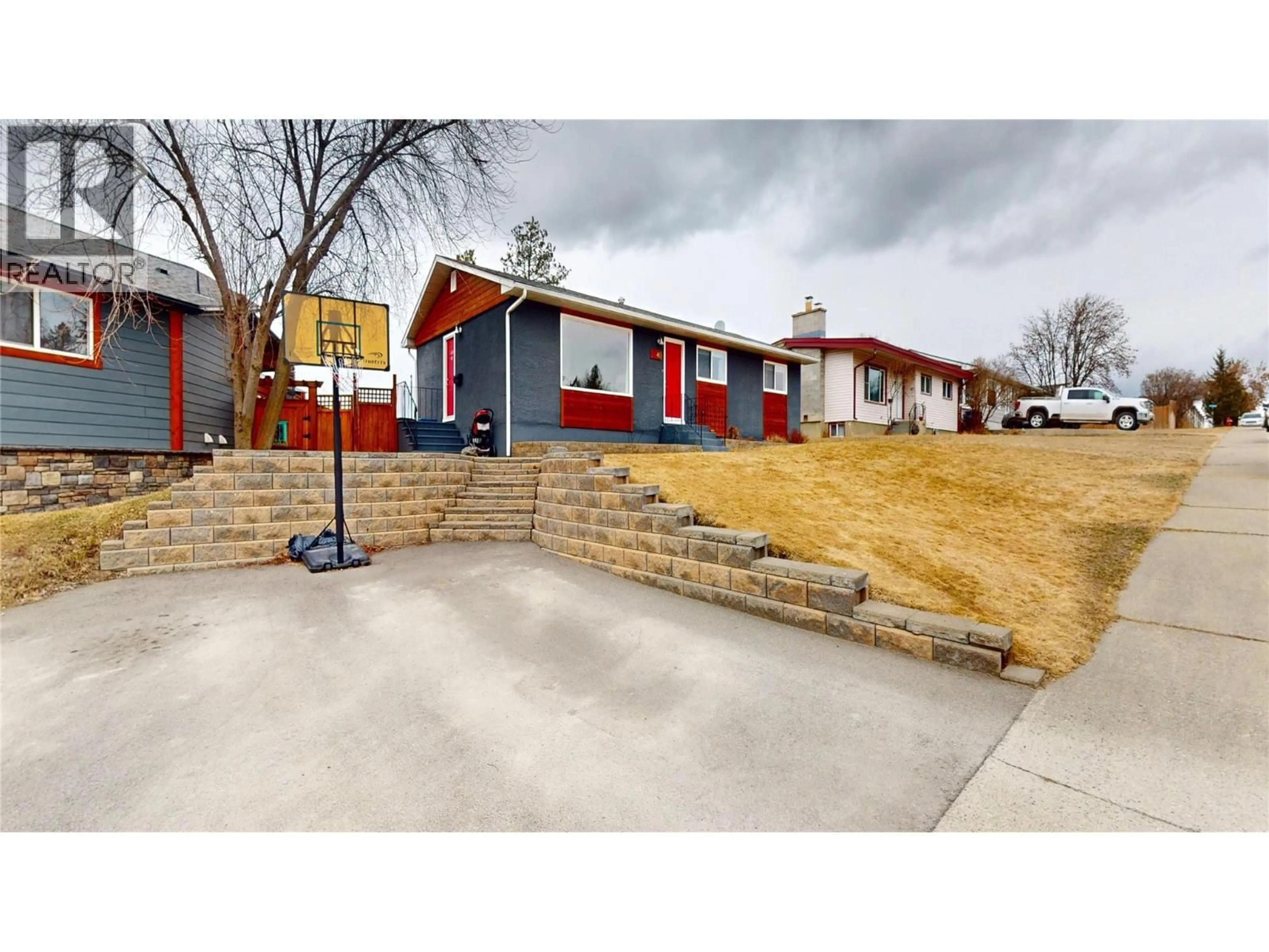 Unknown for 413 18TH AVENUE SOUTH, Cranbrook British Columbia V1C3C4