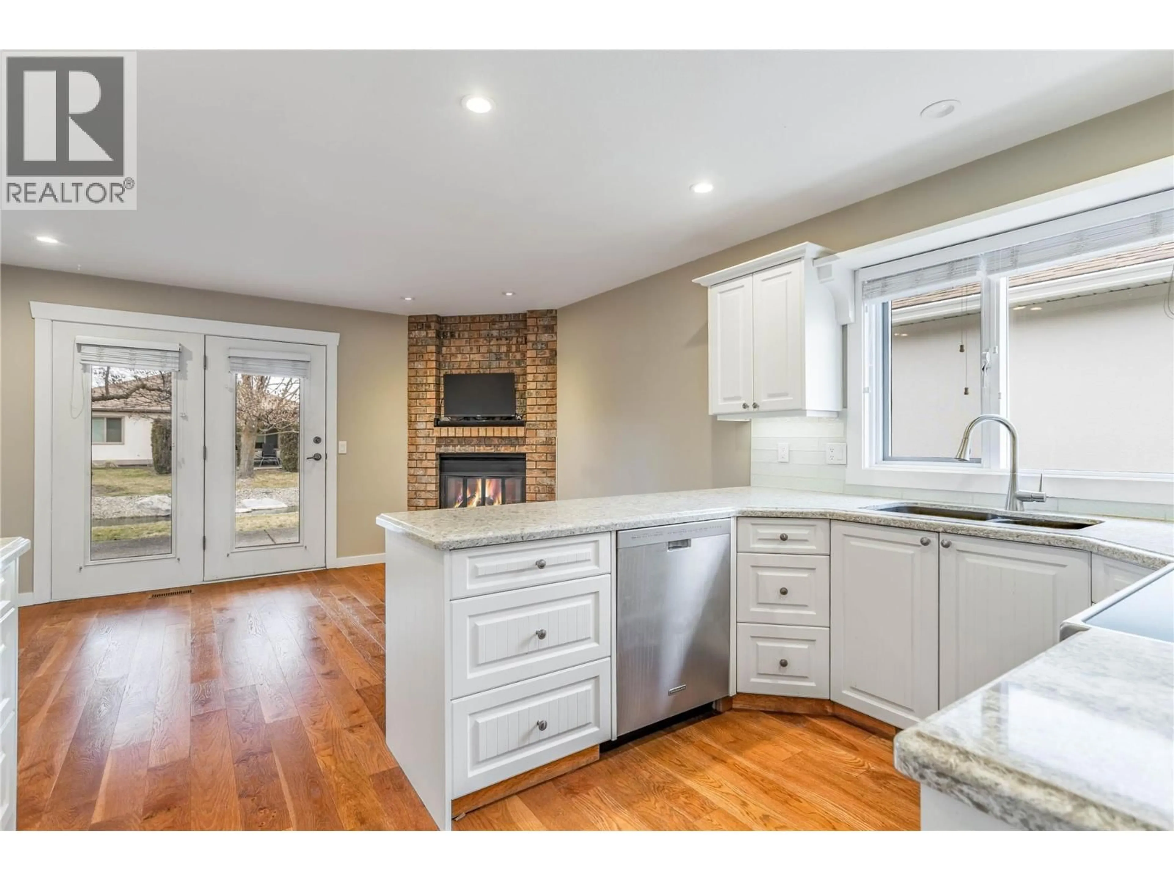 Open concept kitchen, unknown for 46 - 1201 CAMERON AVENUE, Kelowna British Columbia V1W3R8