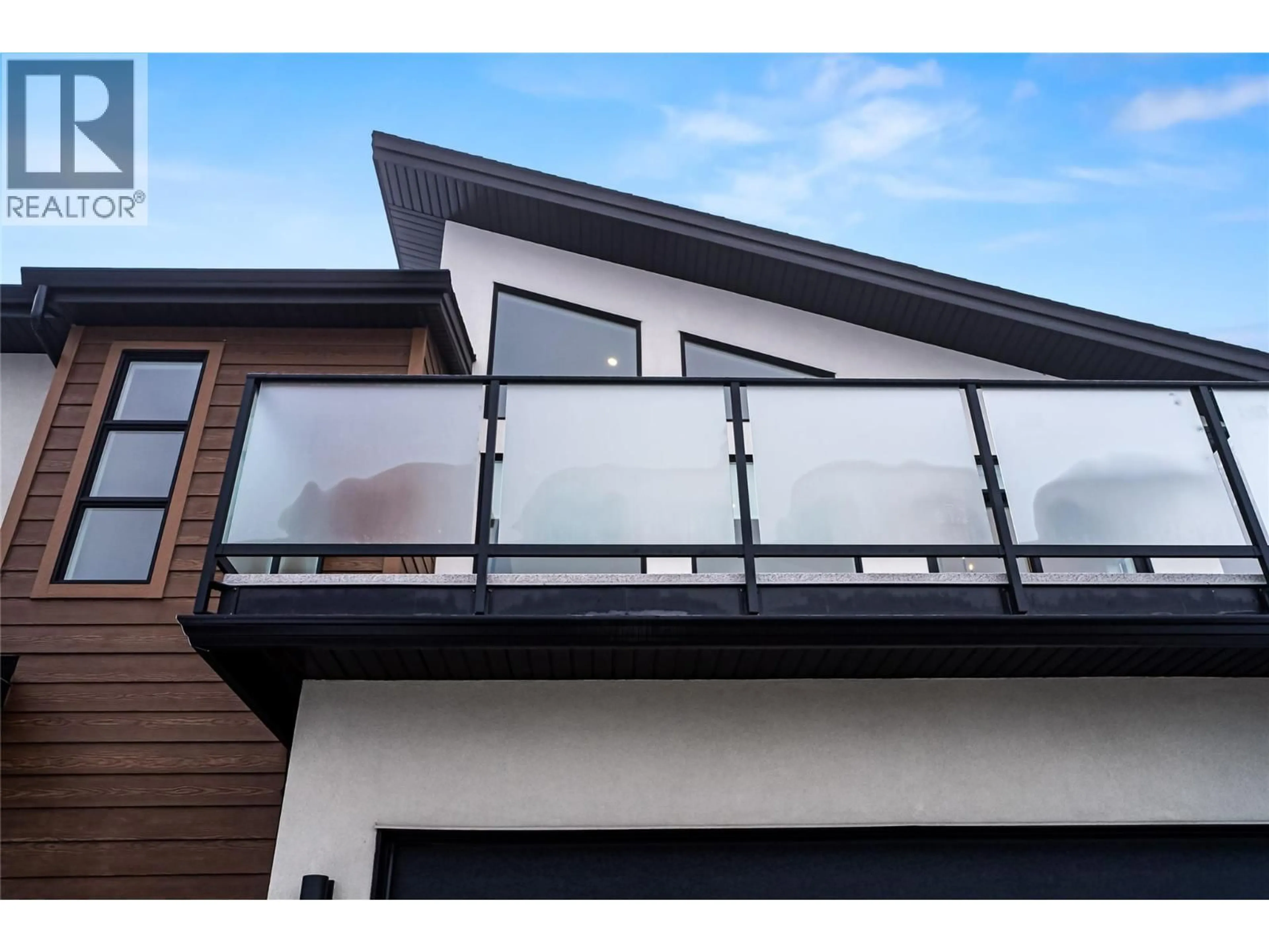 Home with vinyl exterior material, unknown for 106 - 2400 COLDWATER DRIVE, Kamloops British Columbia V2E0E9