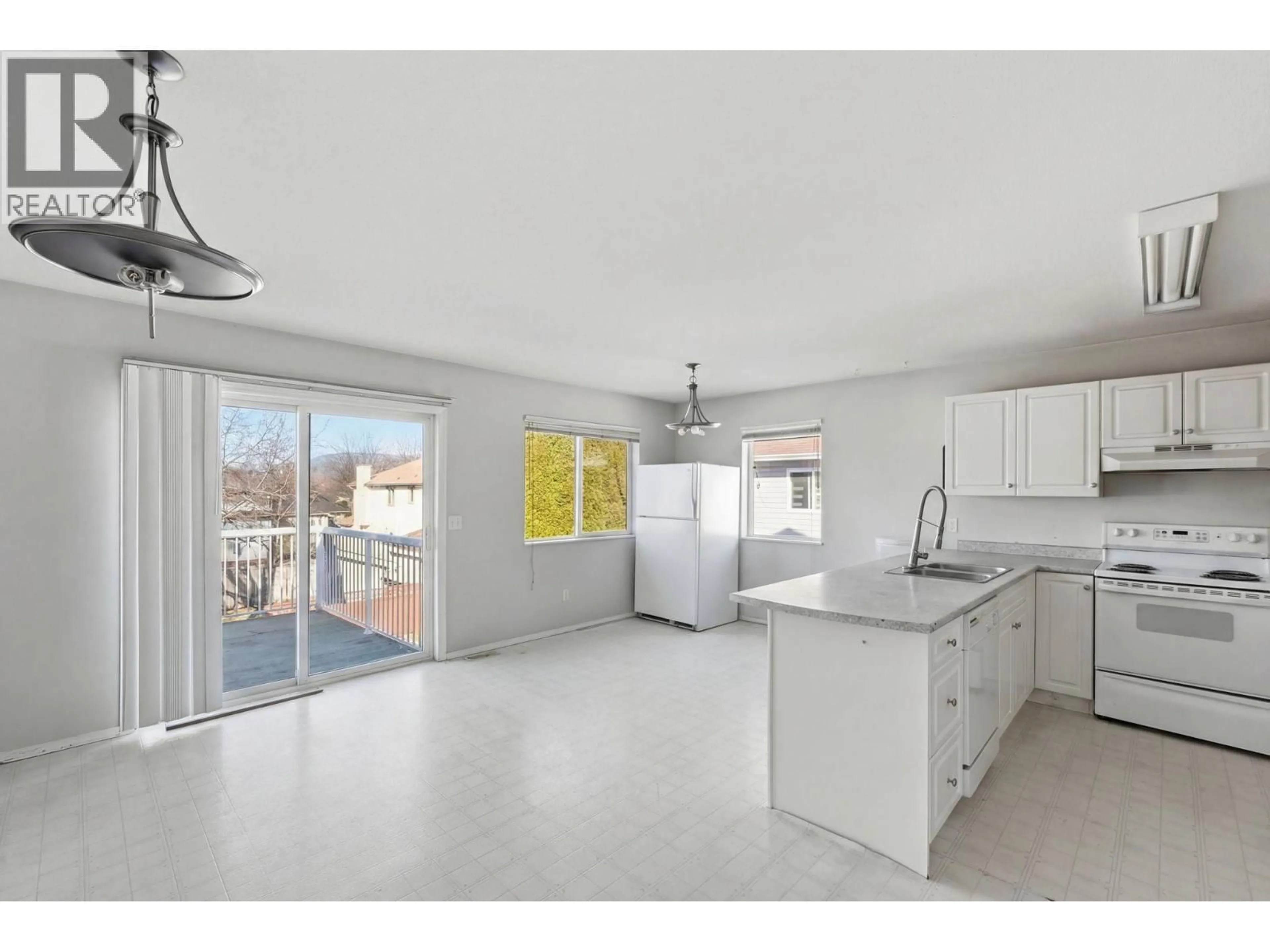 Open concept kitchen, unknown for MCLENNAN CRESCENT, Kelowna British Columbia V1X7M9