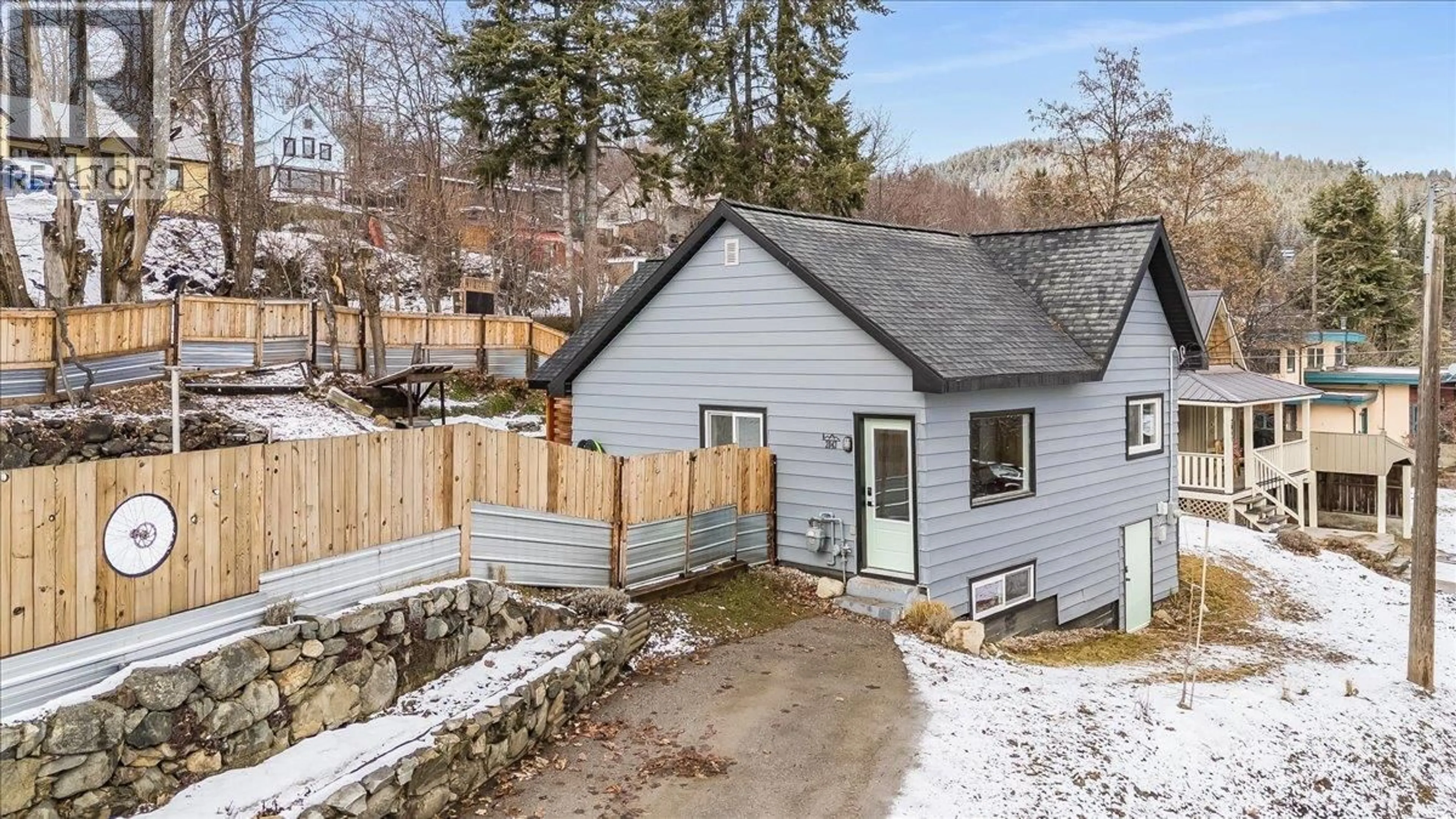 A pic from outside/outdoor area/front of a property/back of a property/a pic from drone, street for 2043 PARK STREET, Rossland British Columbia V0G1Y0