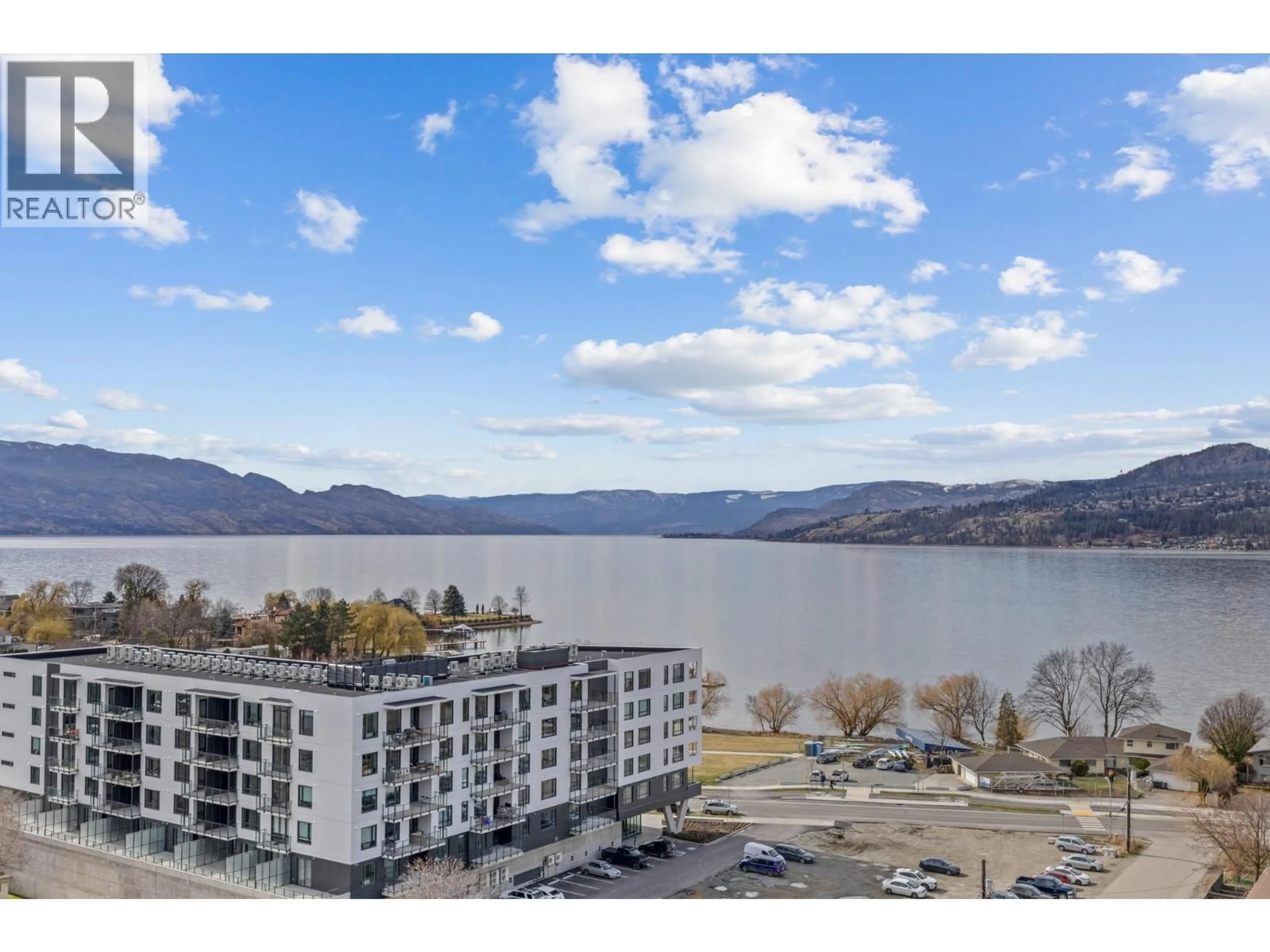 A pic from outside/outdoor area/front of a property/back of a property/a pic from drone, water/lake/river/ocean view for 1204 - 485 GROVES AVENUE, Kelowna British Columbia V1Y0C1
