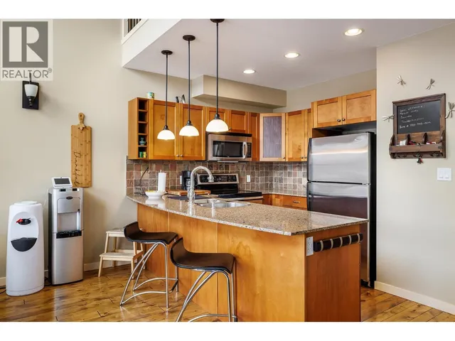 6930 BARCELONA DRIVE, Kelowna 5