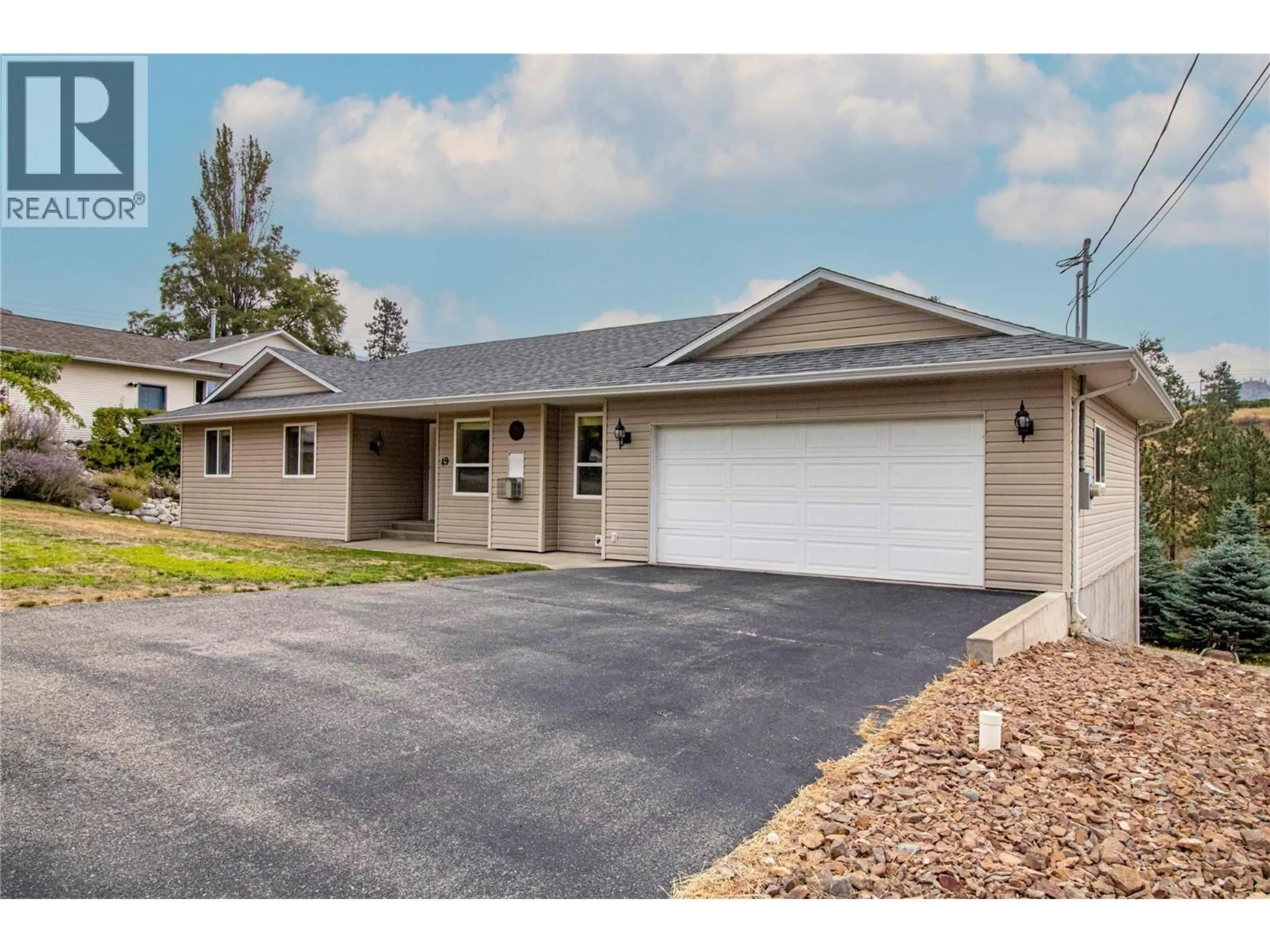 Home with vinyl exterior material, street for 49 - 1840 OLIVER RANCH ROAD, Okanagan Falls British Columbia V0H1R2