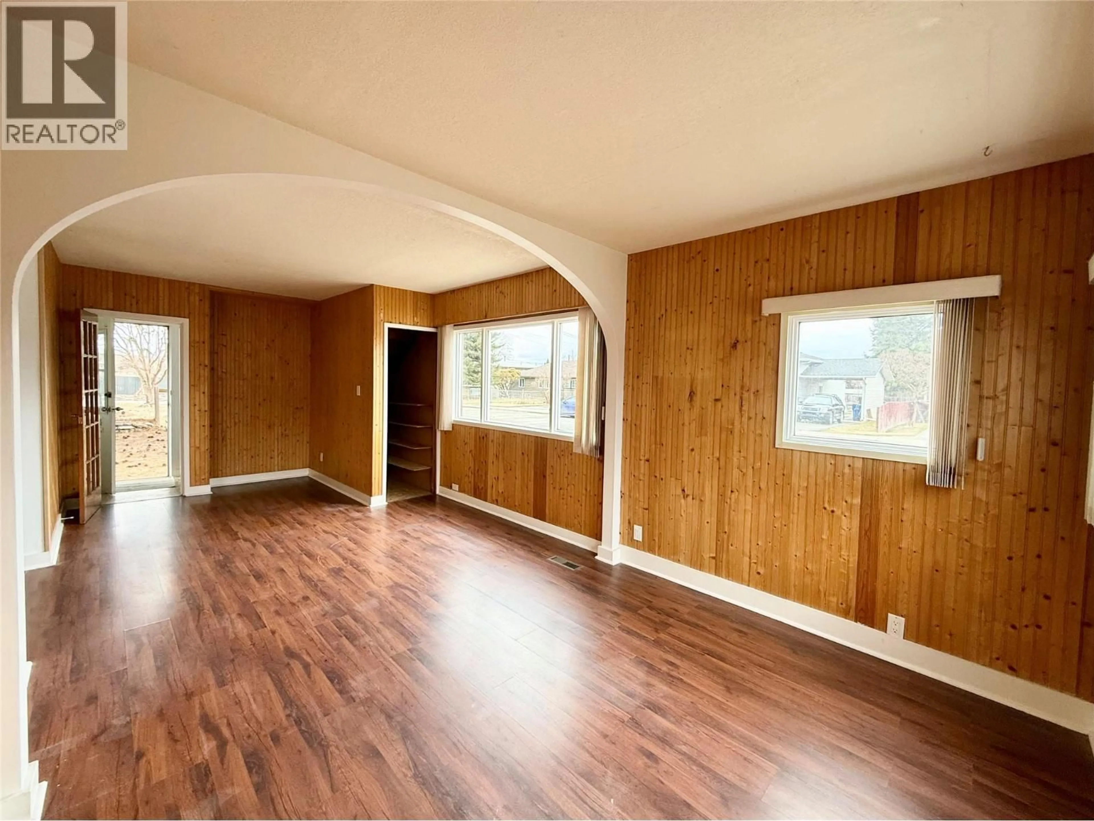 A pic of a room for 317 4TH AVENUE SOUTH, Cranbrook British Columbia V1C2E6