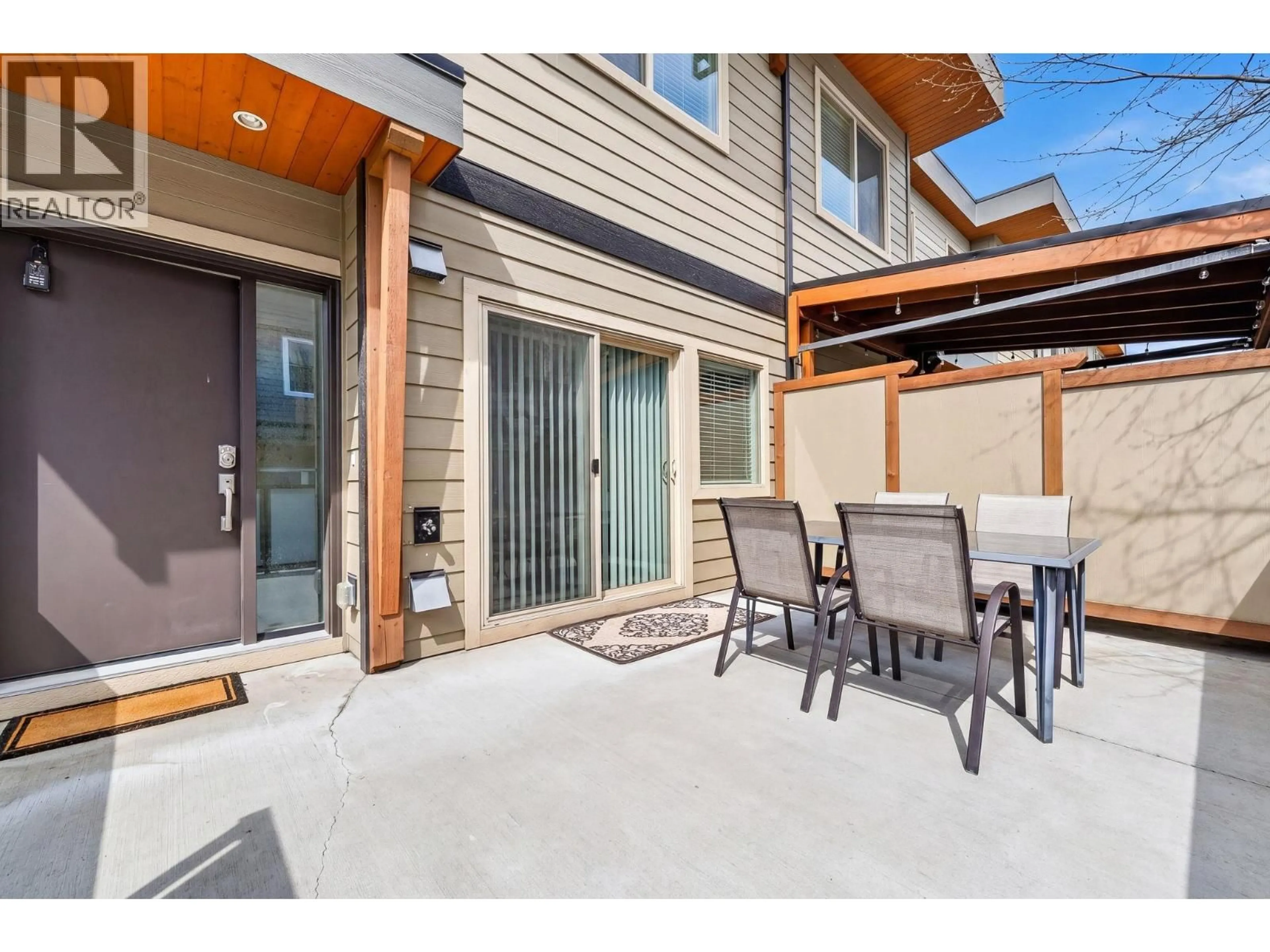 Patio, street for 52 - 3626 MISSION SPRINGS DRIVE, Kelowna British Columbia V1W5L1