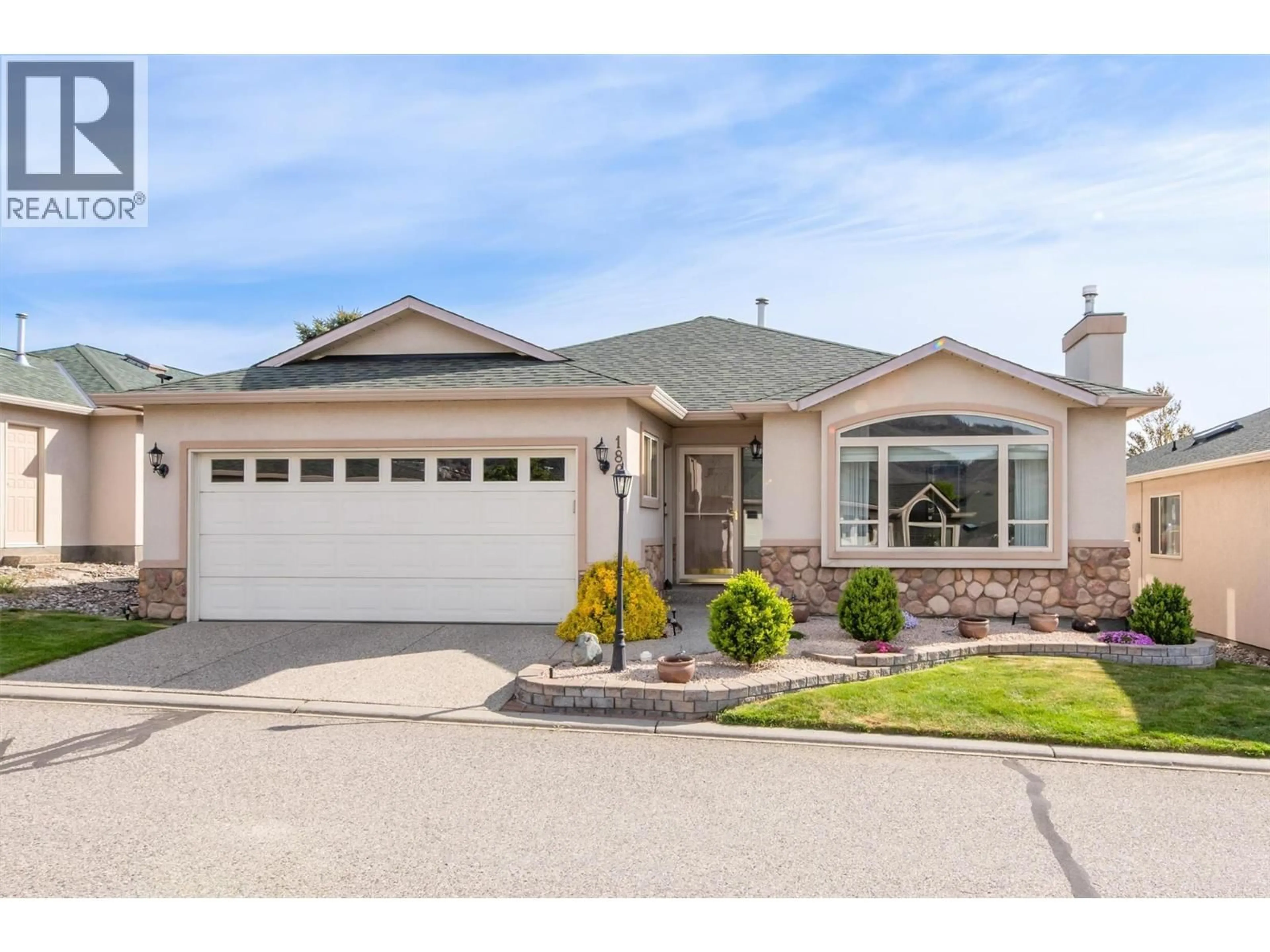 Home with vinyl exterior material, street for 186 - 2330 BUTT ROAD, West Kelowna British Columbia V4T2L3
