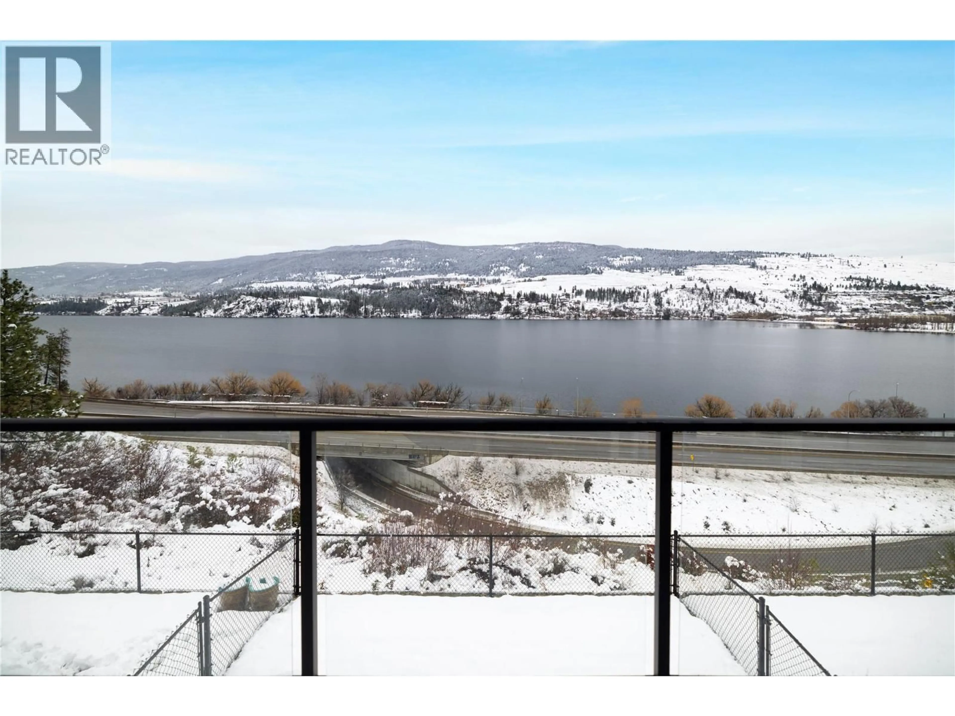 Balcony in the apartment, water/lake/river/ocean view for 21 - 12075 OCEOLA ROAD, Lake Country British Columbia V4V1H1