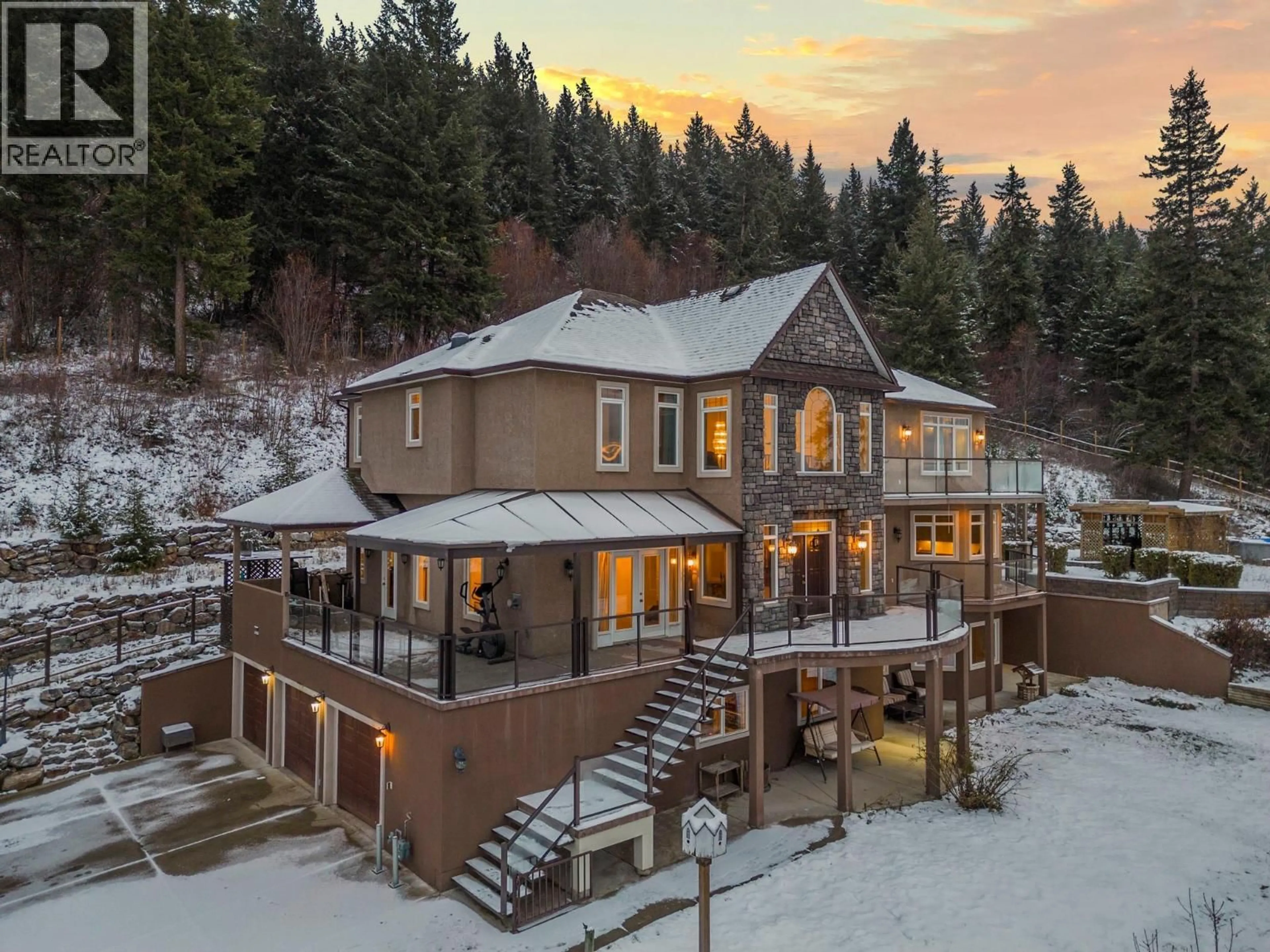 A pic from outside/outdoor area/front of a property/back of a property/a pic from drone, mountain view for 5475/5477 KINGSVIEW ROAD, Vernon British Columbia V1B3J5