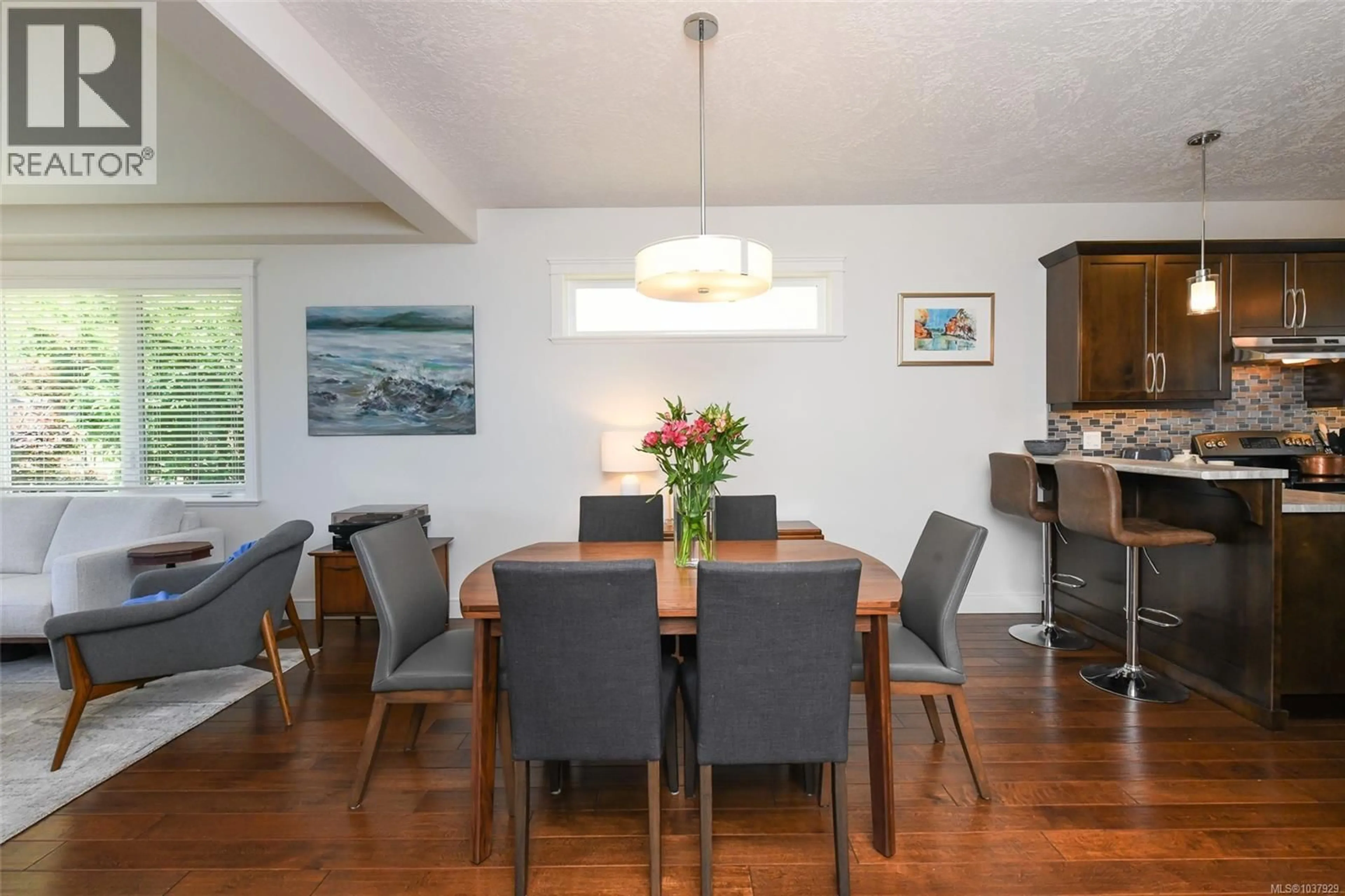 Dining room, wood/laminate floor for 1 - 2030 WALLACE AVENUE, Comox British Columbia V9M1X3